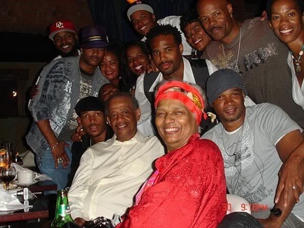 The Wayans family, dated June 21, 2020 | Source: Instagram/marlonwayans