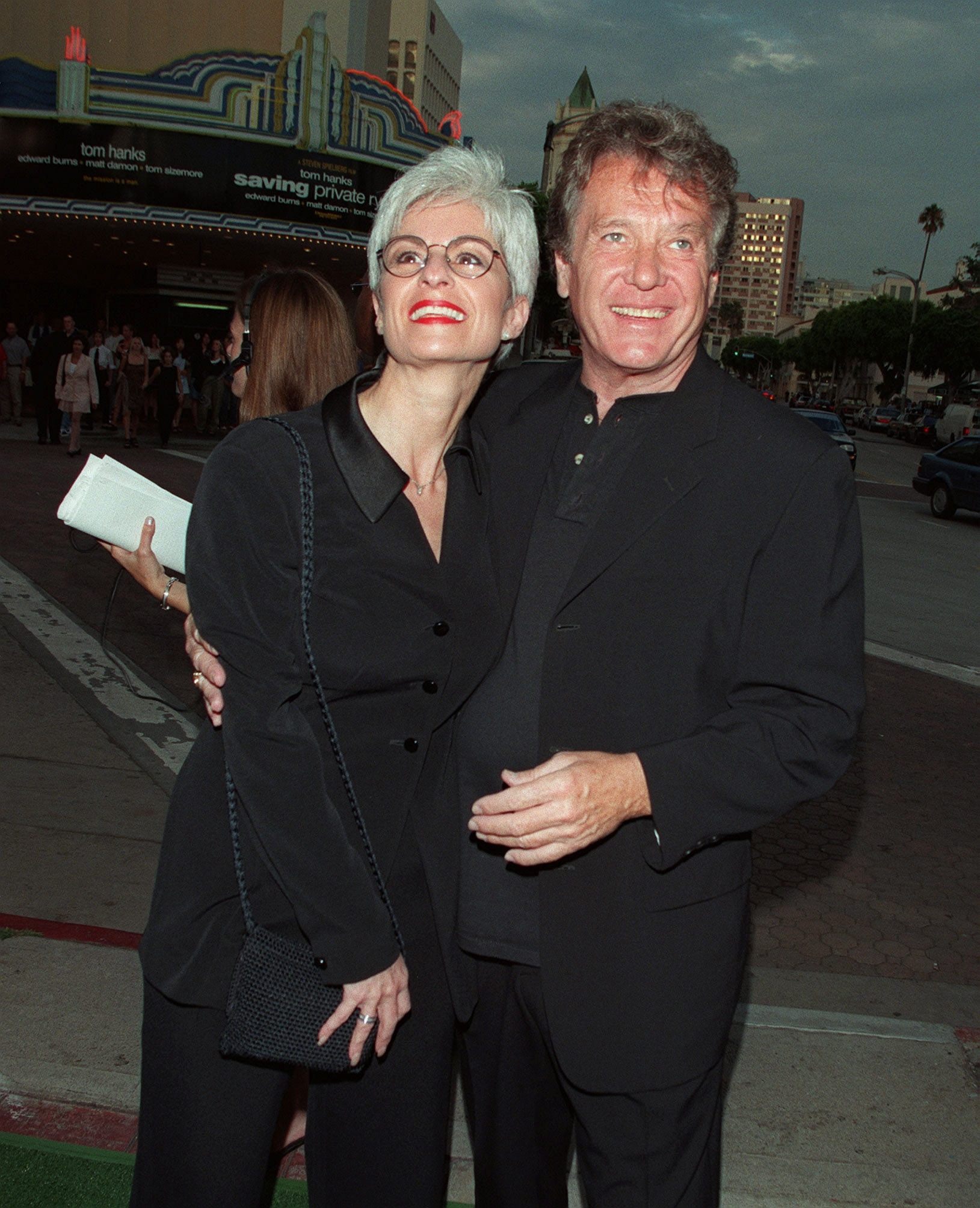 Michael Cole & his wife Shelley Funes, circa August 1998 | Source: Getty Images