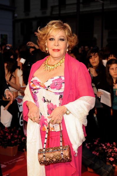 Silvia Pinal asiste a la ceremonia de inauguración del XII Festival de Cine de Málaga en 2009. | Foto: Getty Images