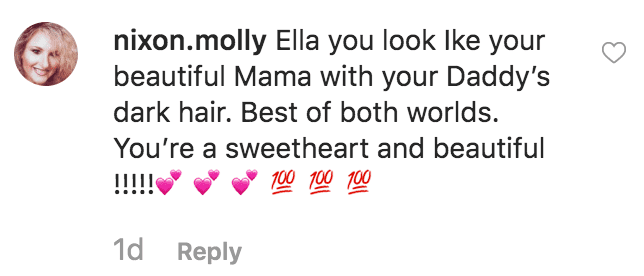 Un commentaire de fan selon lequel Ella Travolta ressemble à son père, John Travolta | Source: instagram.com/ella.travolta