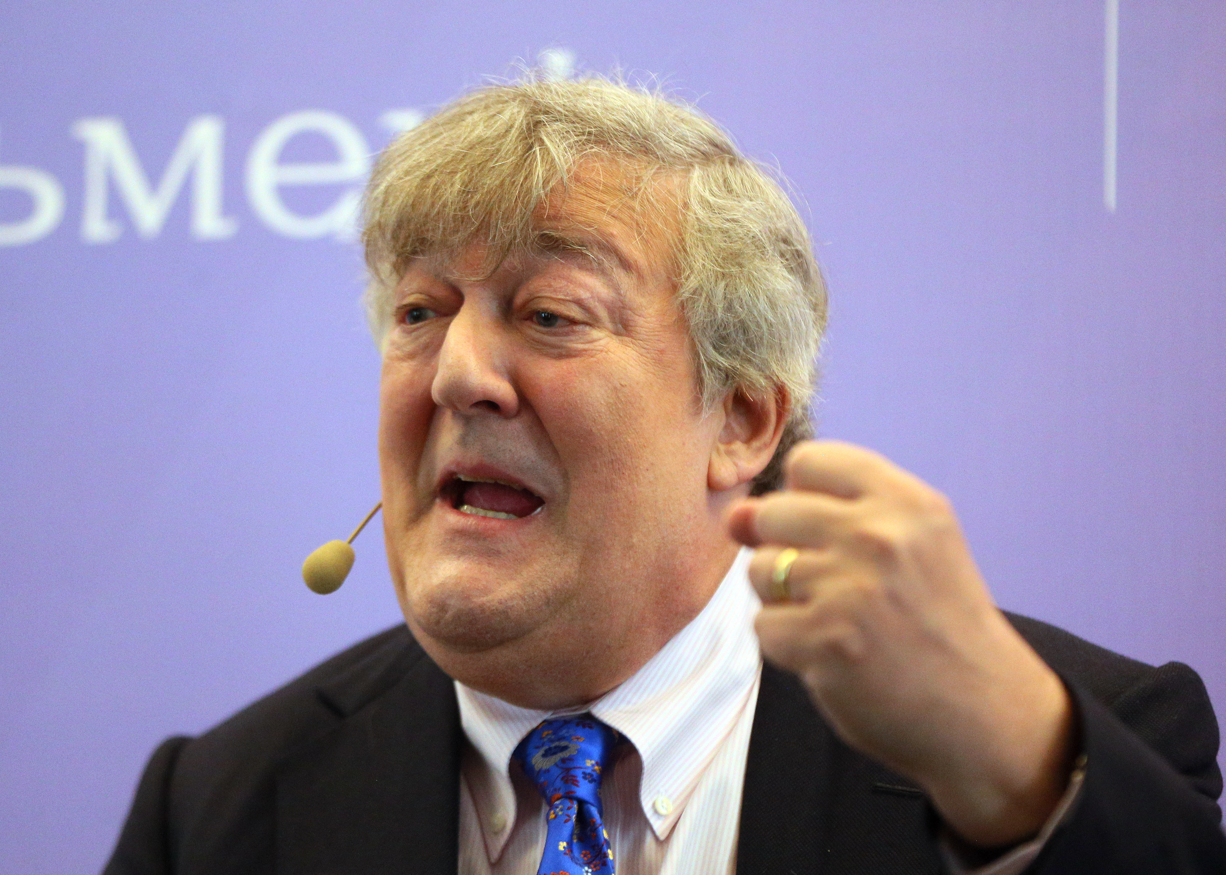 Stephen Fry at the Third Summit of First Ladies and Gentlemen in Kyiv, Ukraine 6 September 2023 | Source: Getty Images