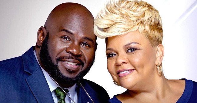 David and Tamela Mann Share Photo of Big Family Wearing Matching Red Check  PJs