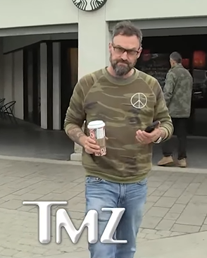 Brian Austin Green runs into paparazzi, posted on December 13, 2024 | Source: Instagram/tmz_tv