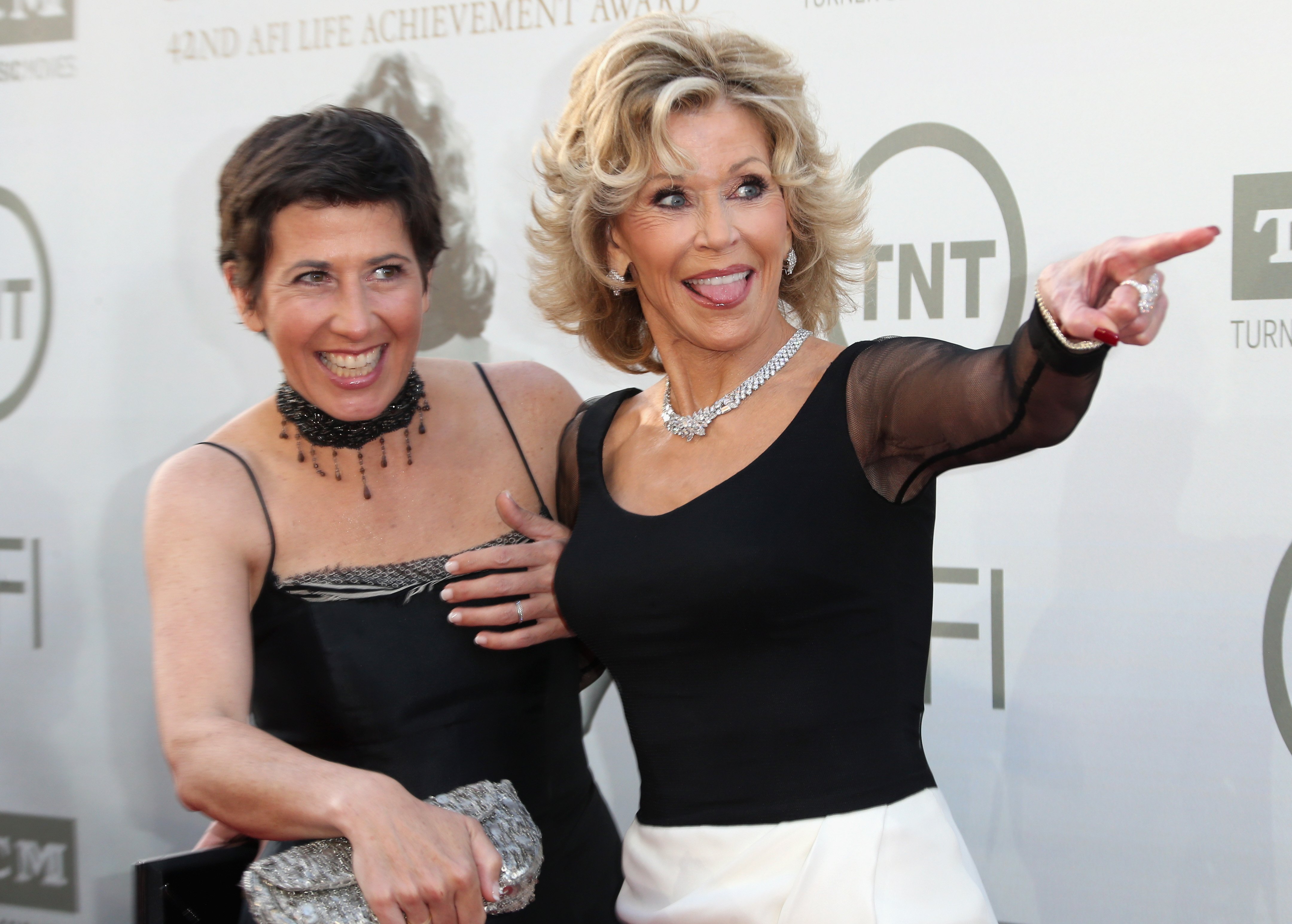 Vanessa Vadim and Honoree Jane Fonda attend the 2014 AFI Life Achievement Award: A Tribute to Jane Fonda at the Dolby Theatre on June 5, 2014 in Hollywood, California | Source: Getty Images 