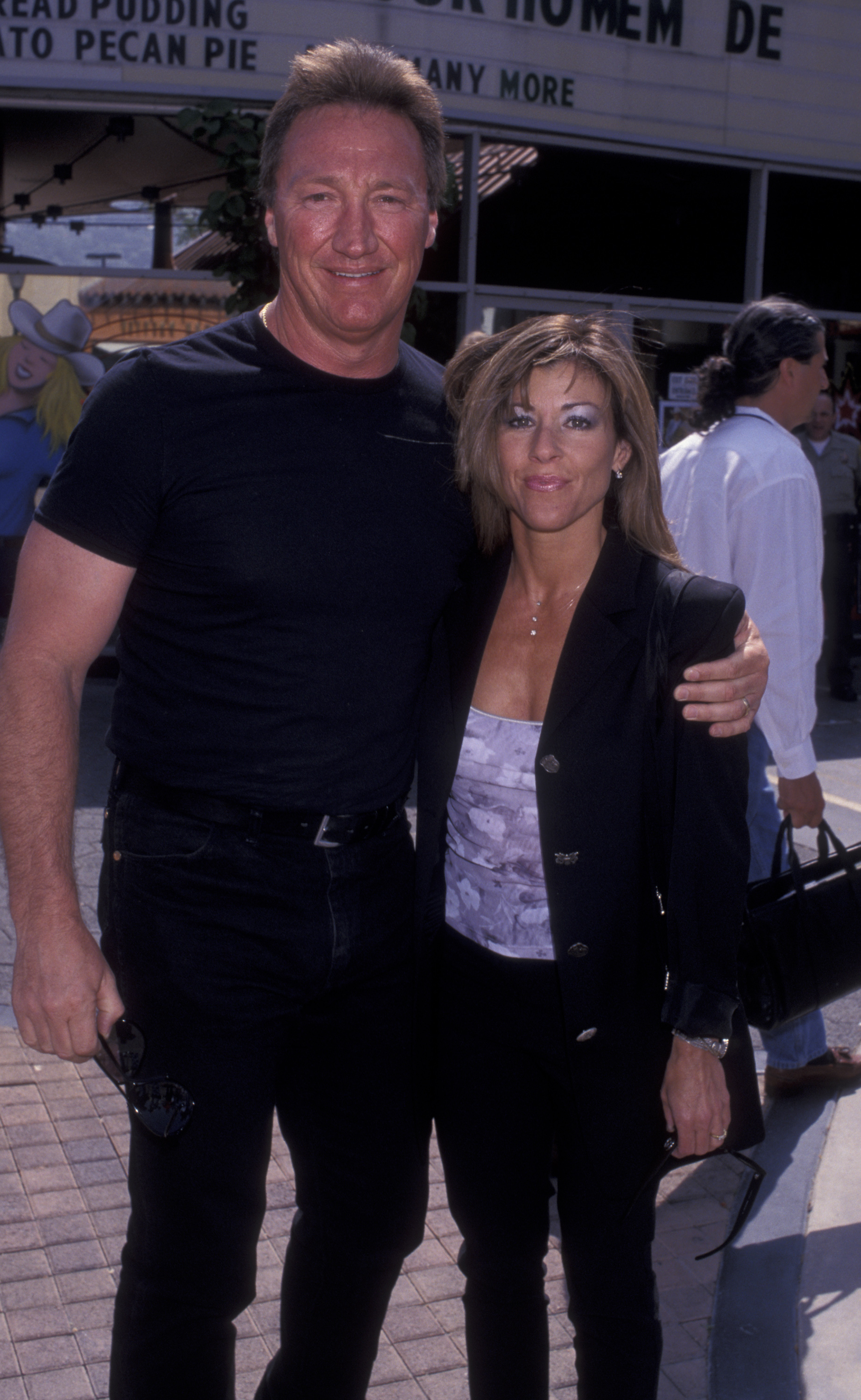 Alan Autry and wife Kimberlee Autry attend 34th Annual Academy of Country Music Awards at the Country Star Restaurant on May 4, 1999, in Universal City, California. | Source: Getty Images