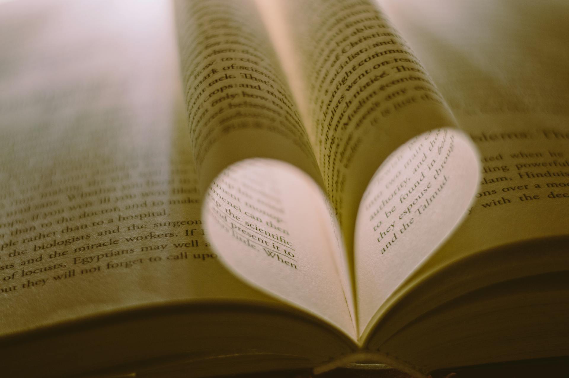 The pages of a book forming a heart | Source: Pexels