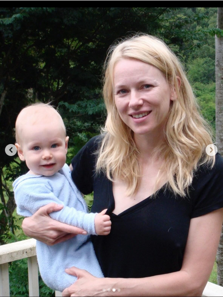 Sasha and Naomi Watts, from a post dated July 27, 2025 | Source: Instagram/naomiwatts
