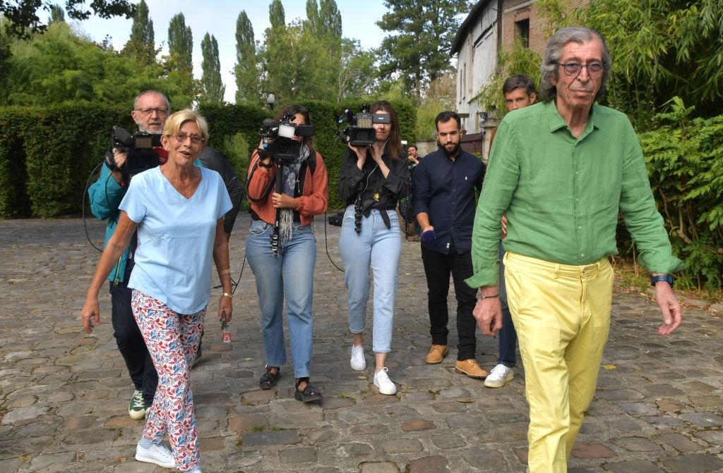 L'ancien maire de Levallois-Perret Patrick Balkany a quitté la prison de Fleury-Mérogis le 5 août 2022 après que la cour d'appel de Paris a autorisé sa libération le 4 août 2022. | Photo : Getty Images
