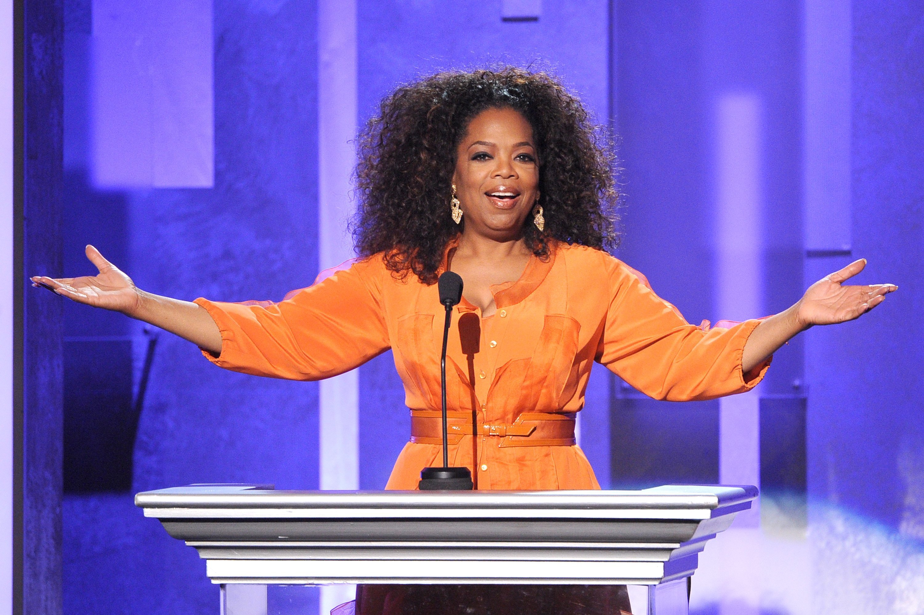  Oprah Winfrey speaks onstage during the 45th NAACP Image Awards presented by TV One at Pasadena Civic Auditorium on February 22, 2014 | Photo: Getty Images