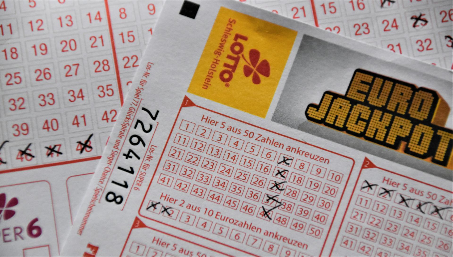 A close-up photo of a lottery ticket | Source: Pexels