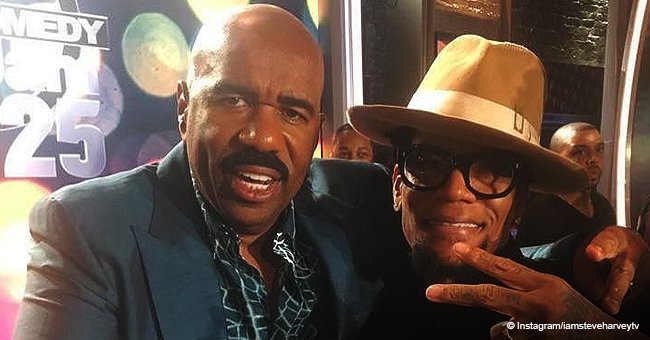 Steve Harvey's Recent Gesture Has Fans Hoping He & D.L. Hughley Are Friends Again