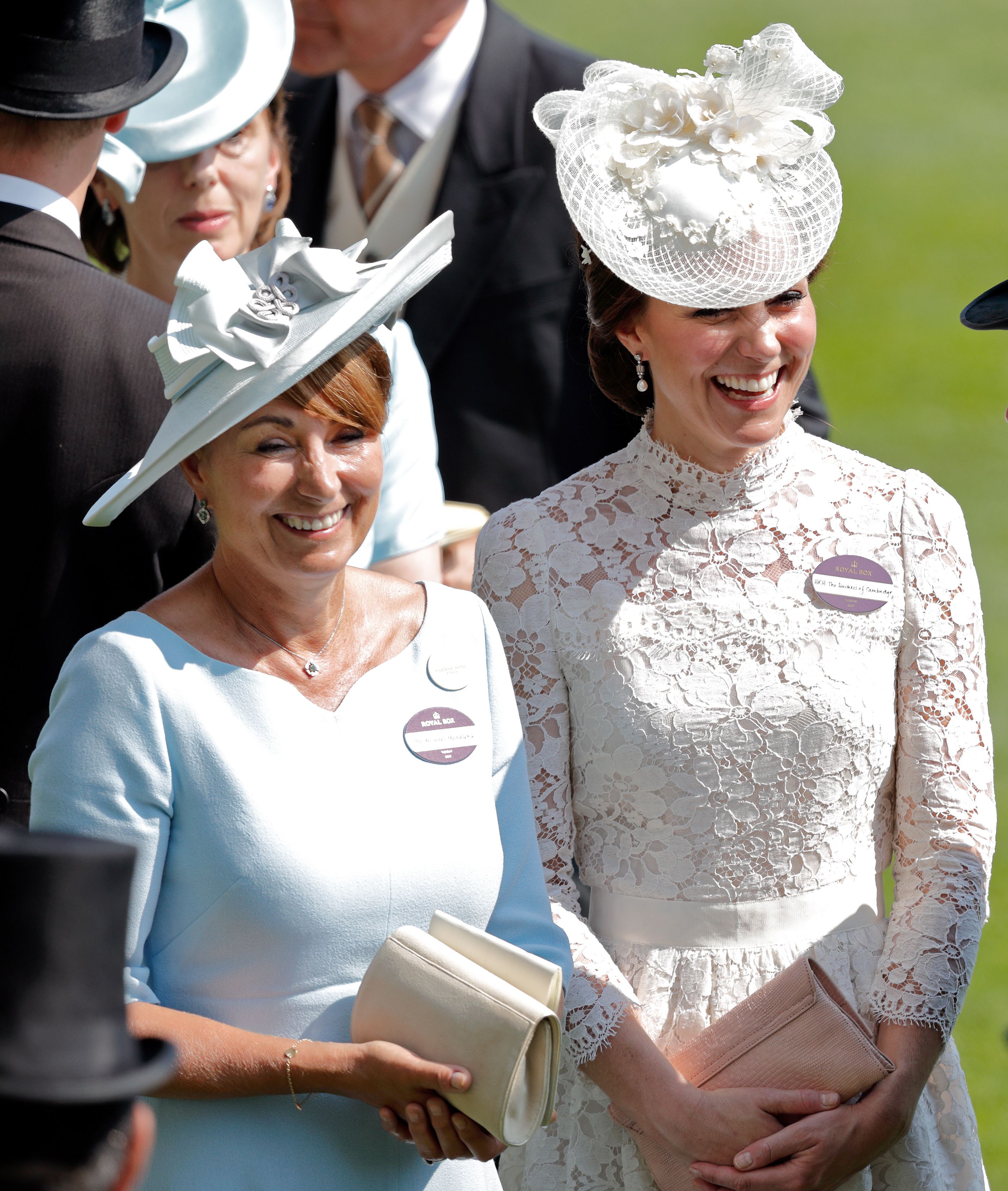 Kate Middleton and her mother Carole Middleton attend day 1 of Royal Ascot at Ascot Racecourse on June 20, 2017 in Ascot, England. | Photo: Getty Images