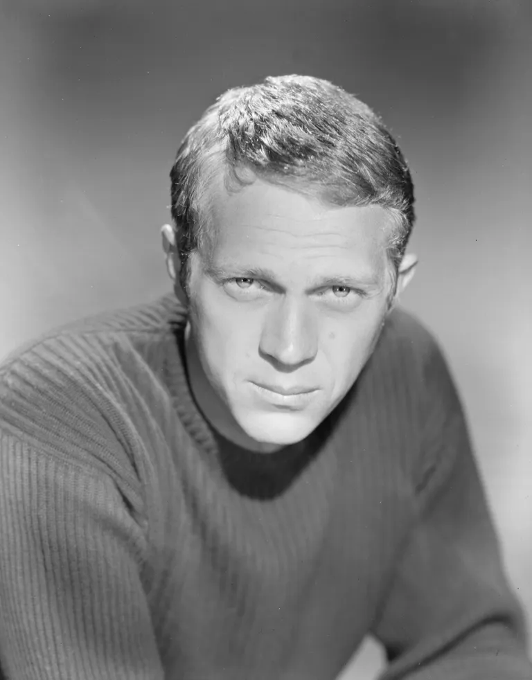 Retrato del actor estadounidense Steve McQueen, alrededor de 1960. | Foto: Getty Images