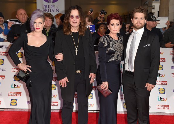 Kelly Osbourne, Ozzy Osbourne, Sharon Osbourne and Jack Osbourne at The Grosvenor House Hotel on September 28, 2015 | Photo: Getty Images