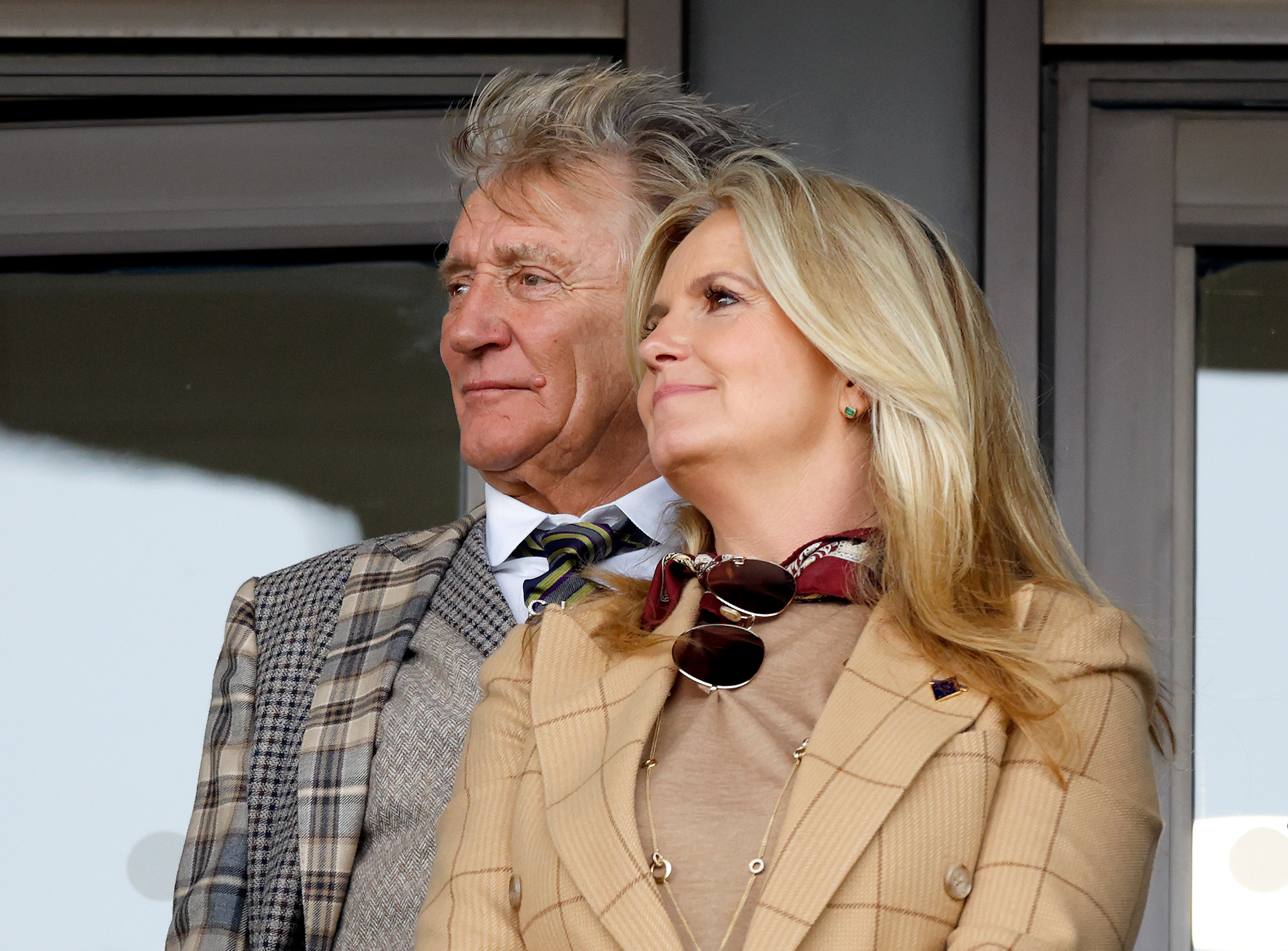 Sir Rod Stewart and Penny Lancaster in Cheltenham, England on March 15, 2022 | Source: Getty Images