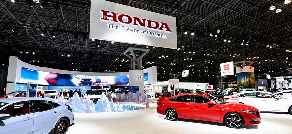 Honda display seen at the New York International Auto Show on April 17, 2019. | Photo: Getty Images