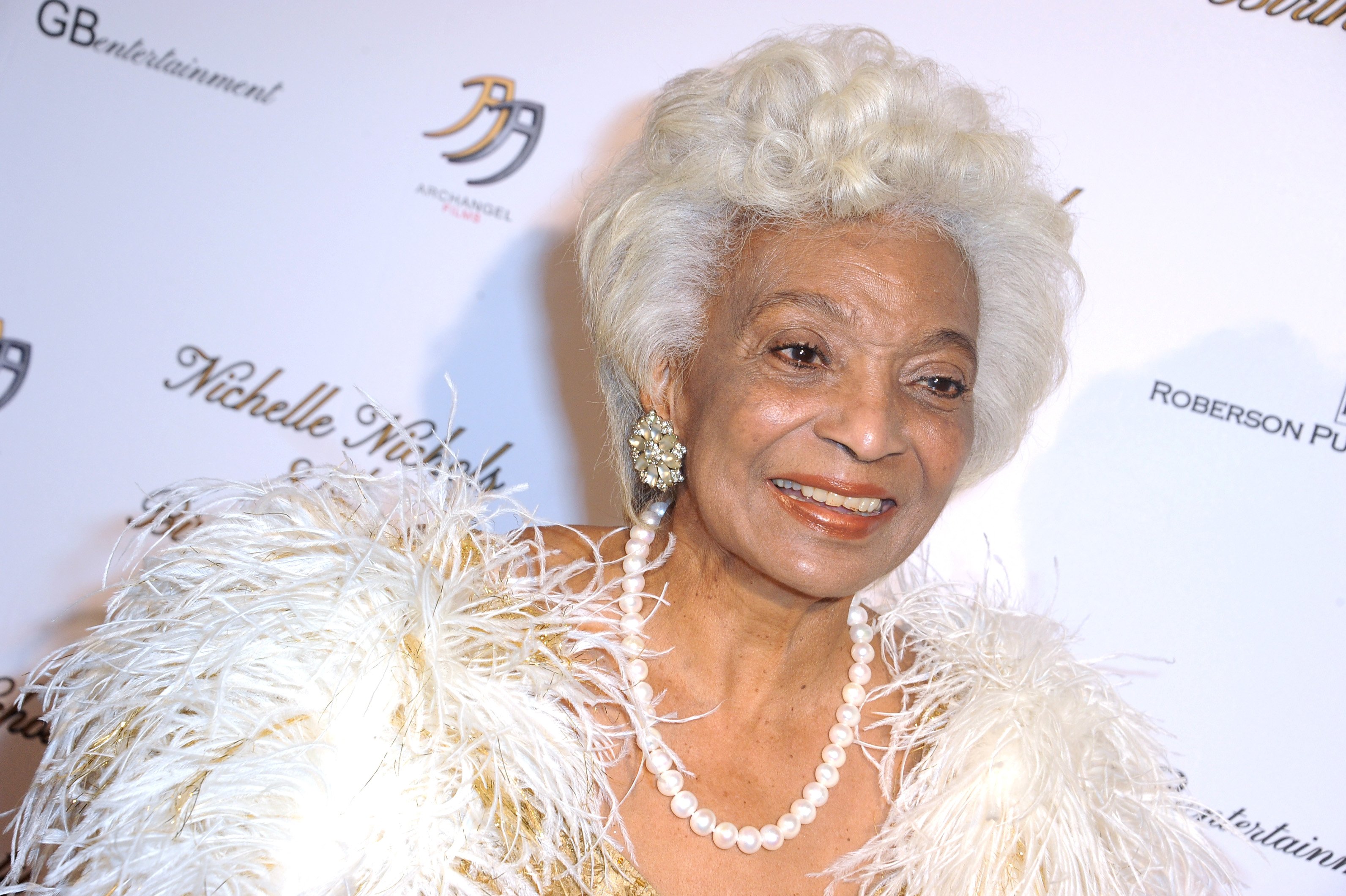 Nichelle Nichols at her 85th birthday celebration held at La Piazza/The Grove on December 28, 2017, in Los Angeles, California. | Source: Getty Images