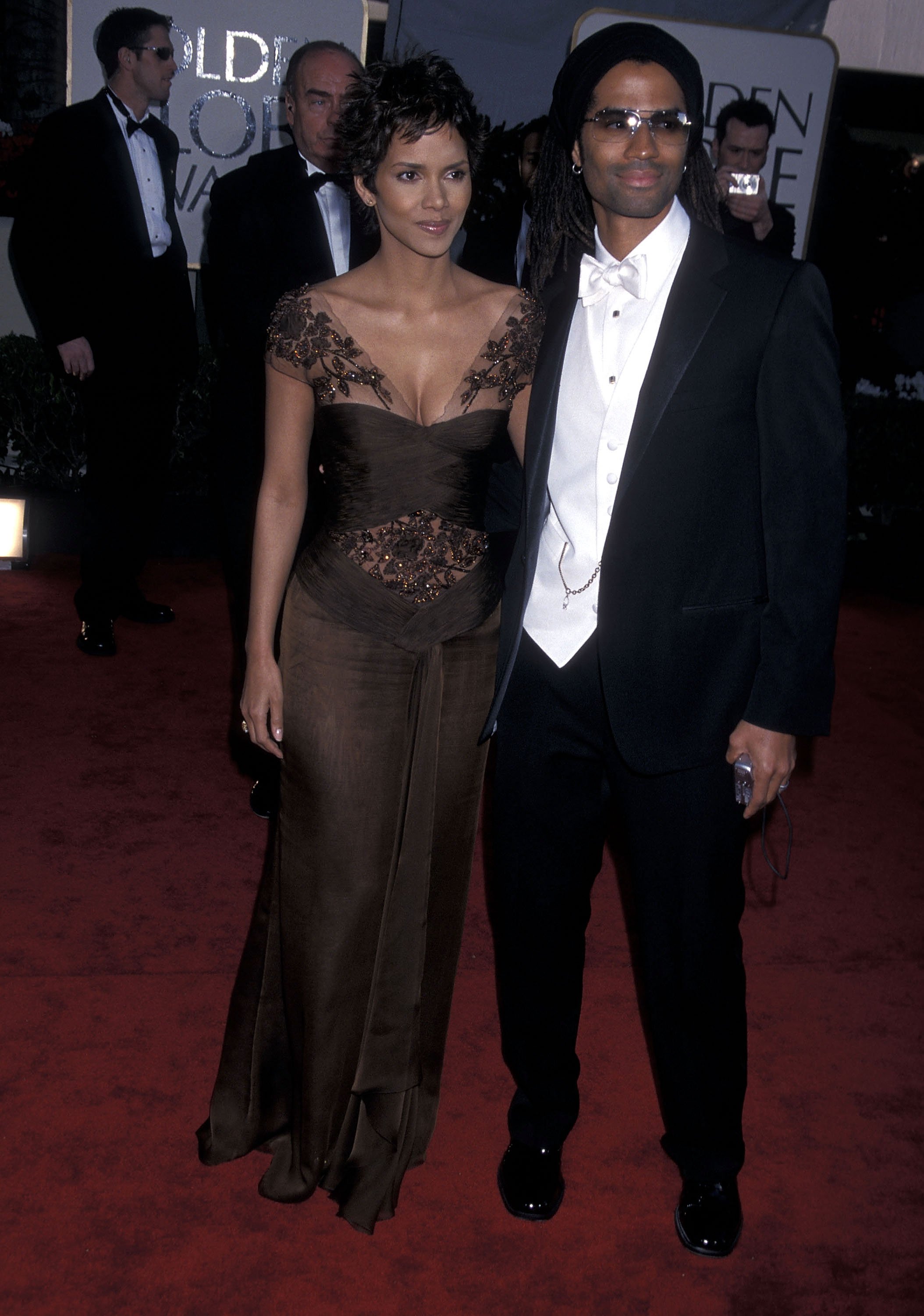 Halle Berry and Eric Benet at the 59th Annual Golden Globe Awards in 2002 at Beverly Hilton Hotel in Beverly Hills, California | Photo: Ron Galella, Ltd./Ron Galella Collection via Getty Images