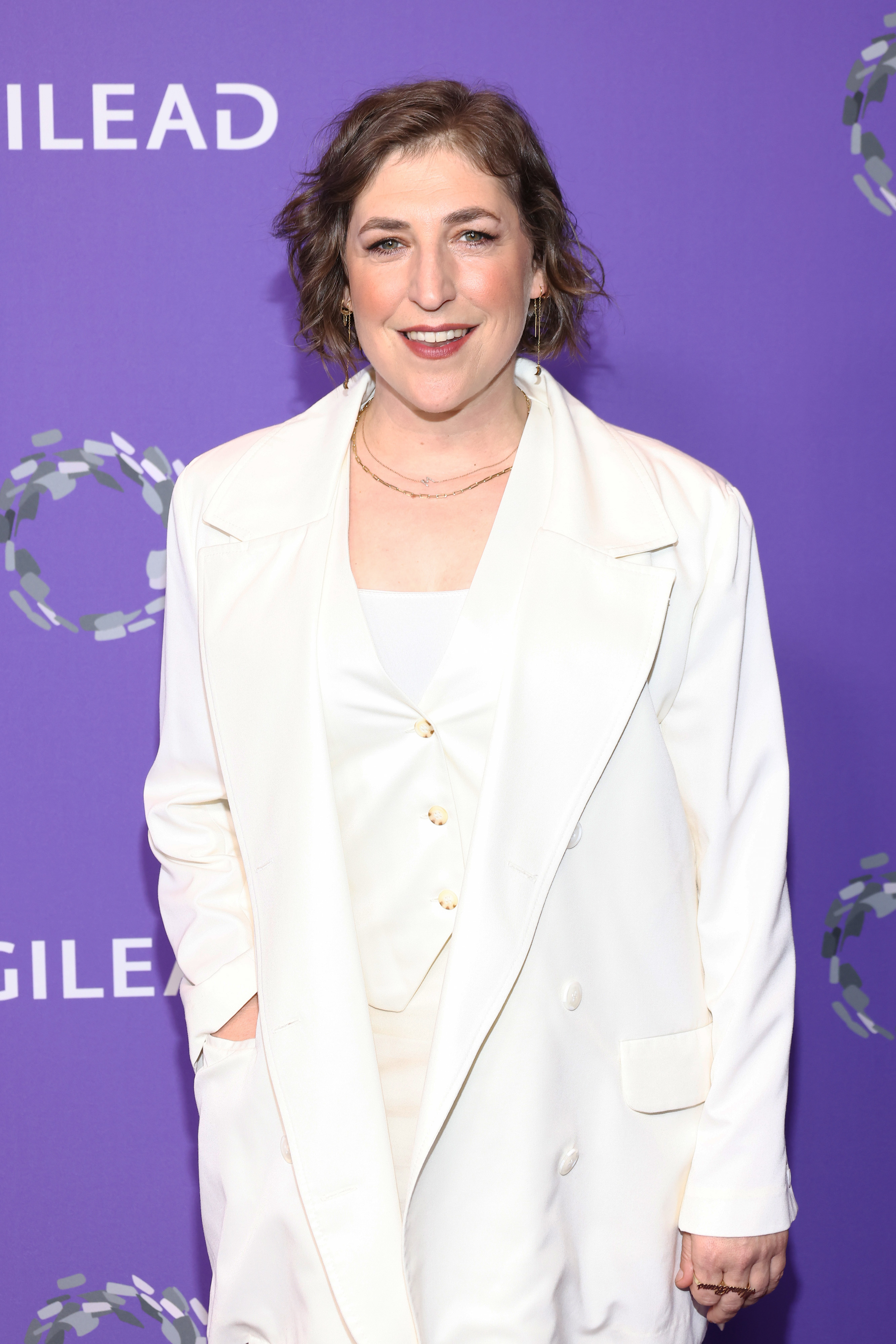 Mayim Bialik poses as the Los Angeles LGBT Center hosts The Center Gala in Los Angeles, California, on April 22, 2023. | Source: Getty Images