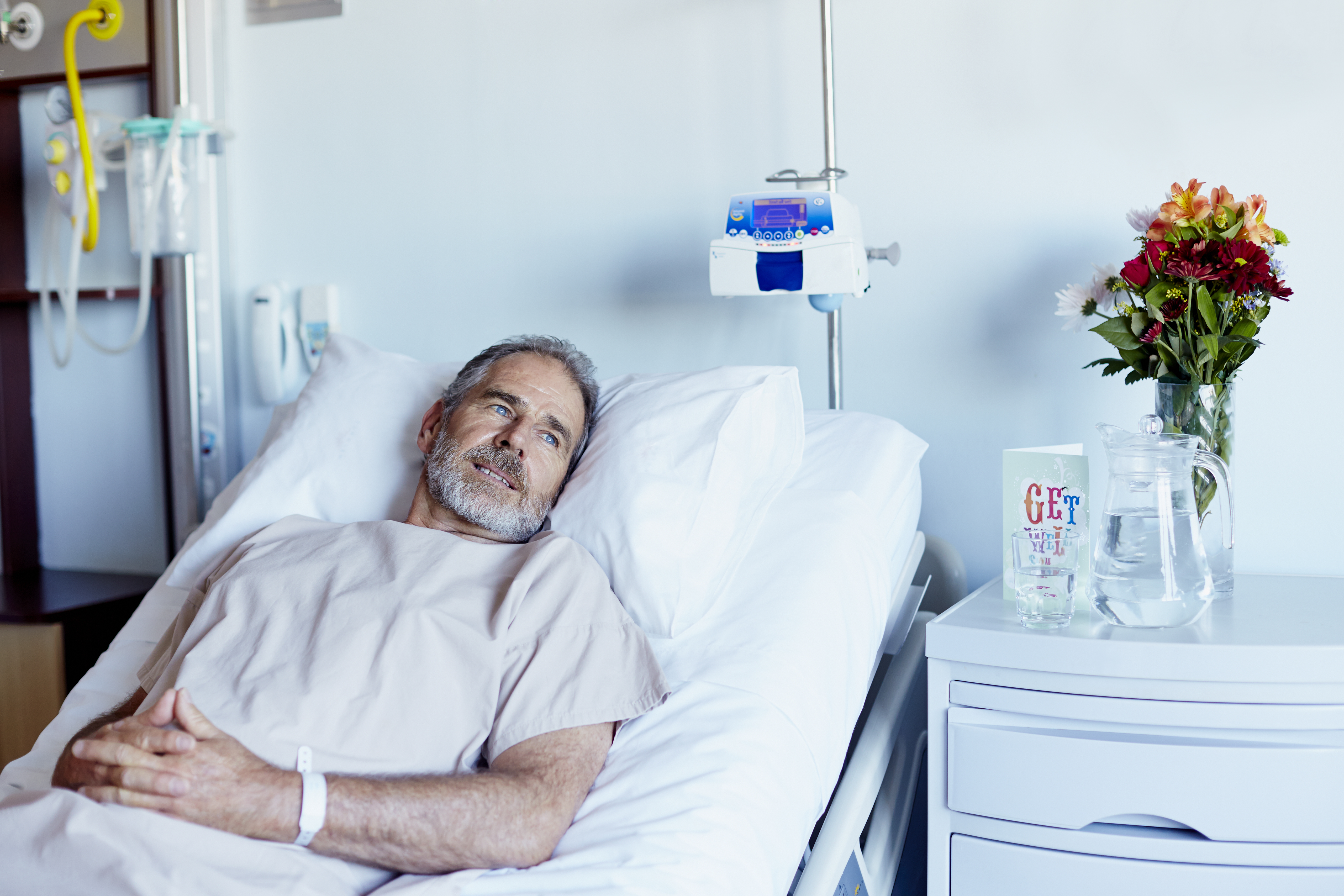 Thoughtful man relaxing in hospital ward | Source: Getty Images