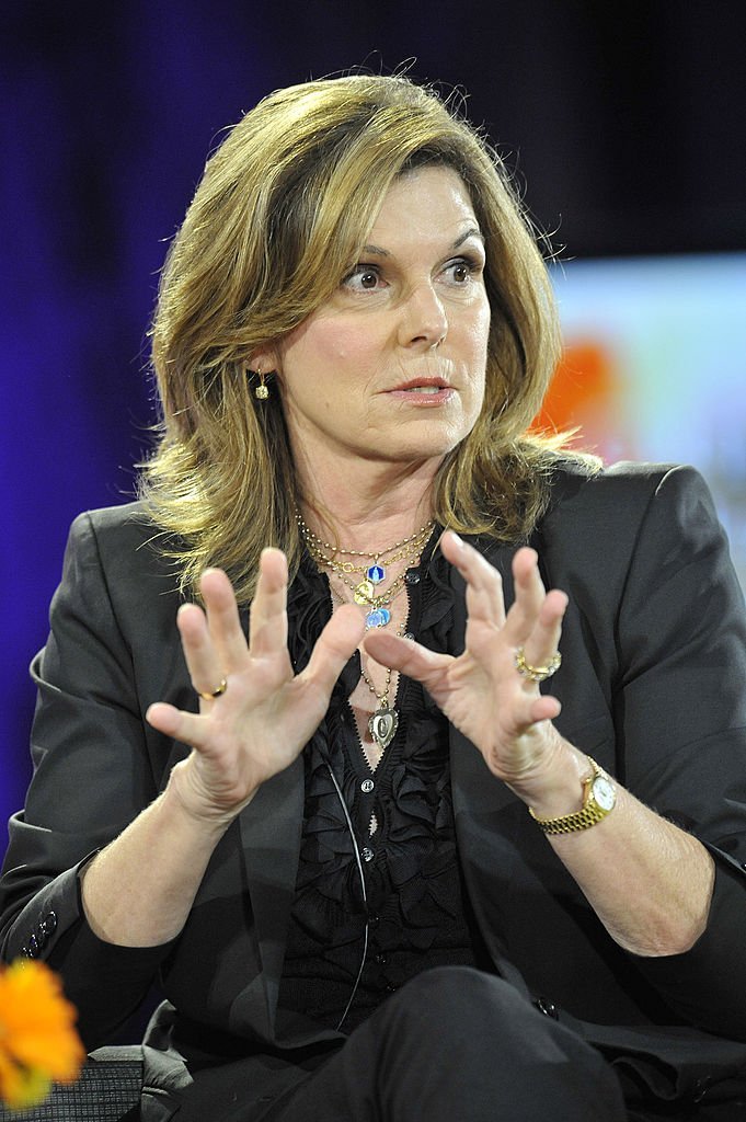 Susan Saint James participates in a panel discussion at the 2009 Women's Conference. | Source: Getty Images