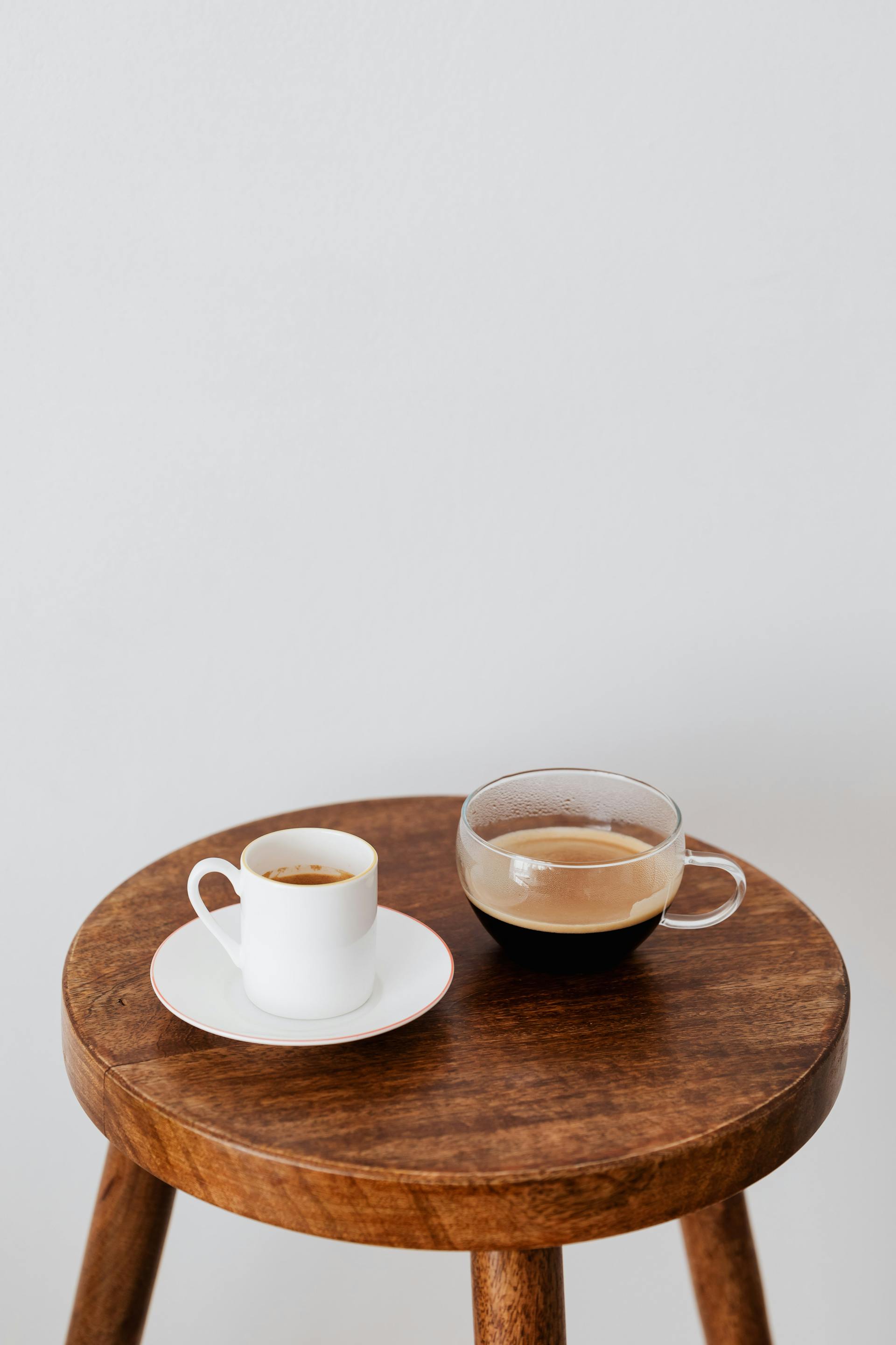 Mugs on a table | Source: Pexels