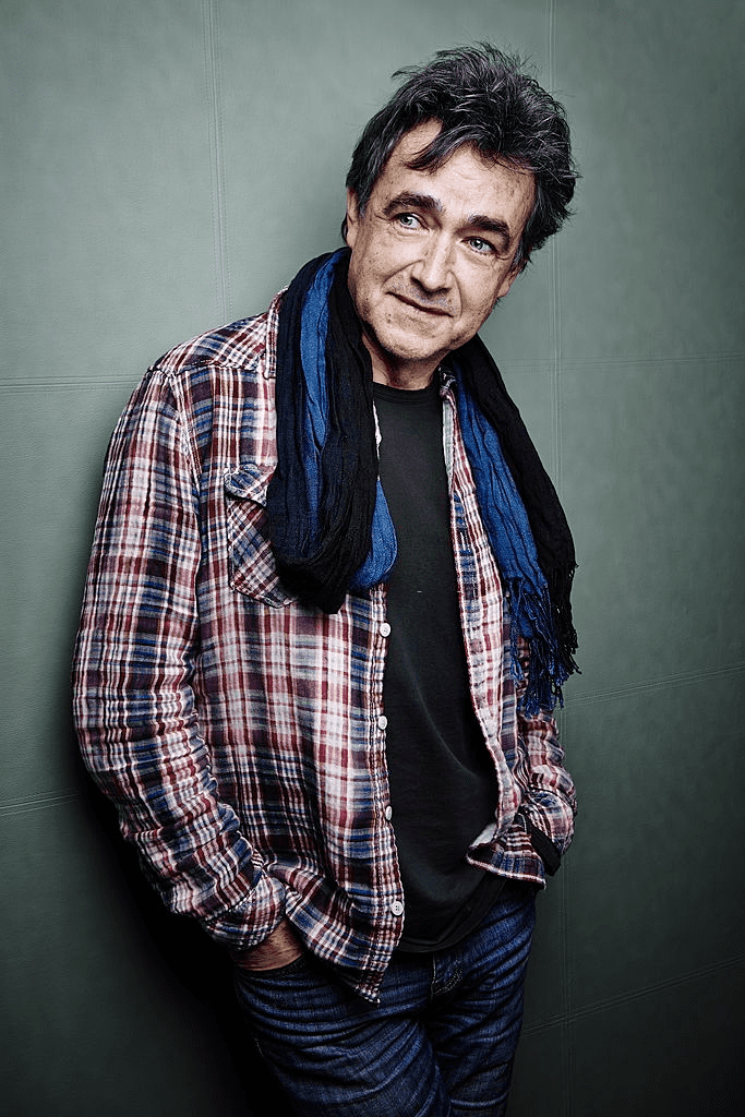 PARIS, FRANCE, 25 FÉVRIER : Le chanteur Jean-Louis Murat pose à l'Hôtel Les Jardins du Marais le 25 février 2013 à Paris, France. | Photo : Getty Images PARIS, FRANCE, 25 FÉVRIER : Le chanteur Jean-Louis Murat pose à l'Hôtel Les Jardins du Marais le 25 février 2013 à Paris, France. | Photo : Getty Images