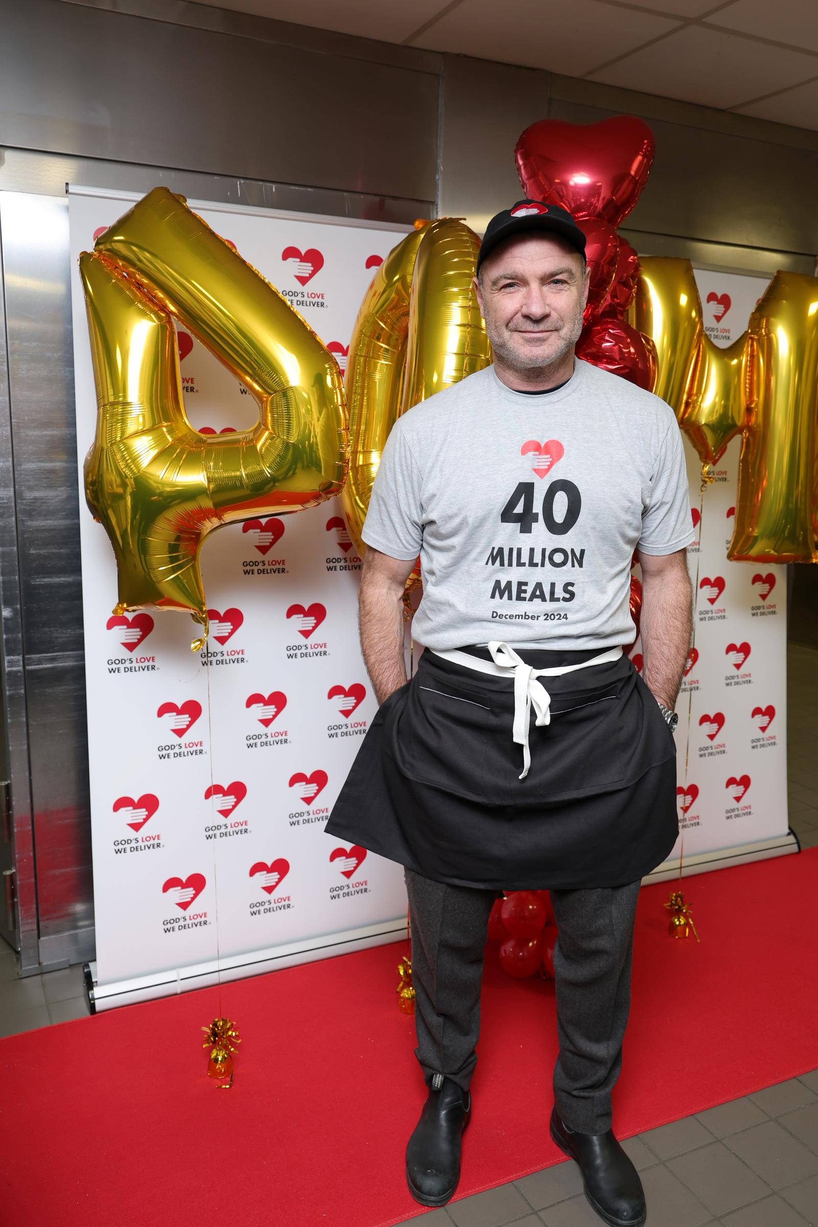 Liev Schreiber attends God's Love We Deliver's 40th millionth meal celebration in the God's Love We Deliver SoHo kitchen on December 9, 2024 in New York City | Source: Getty Images