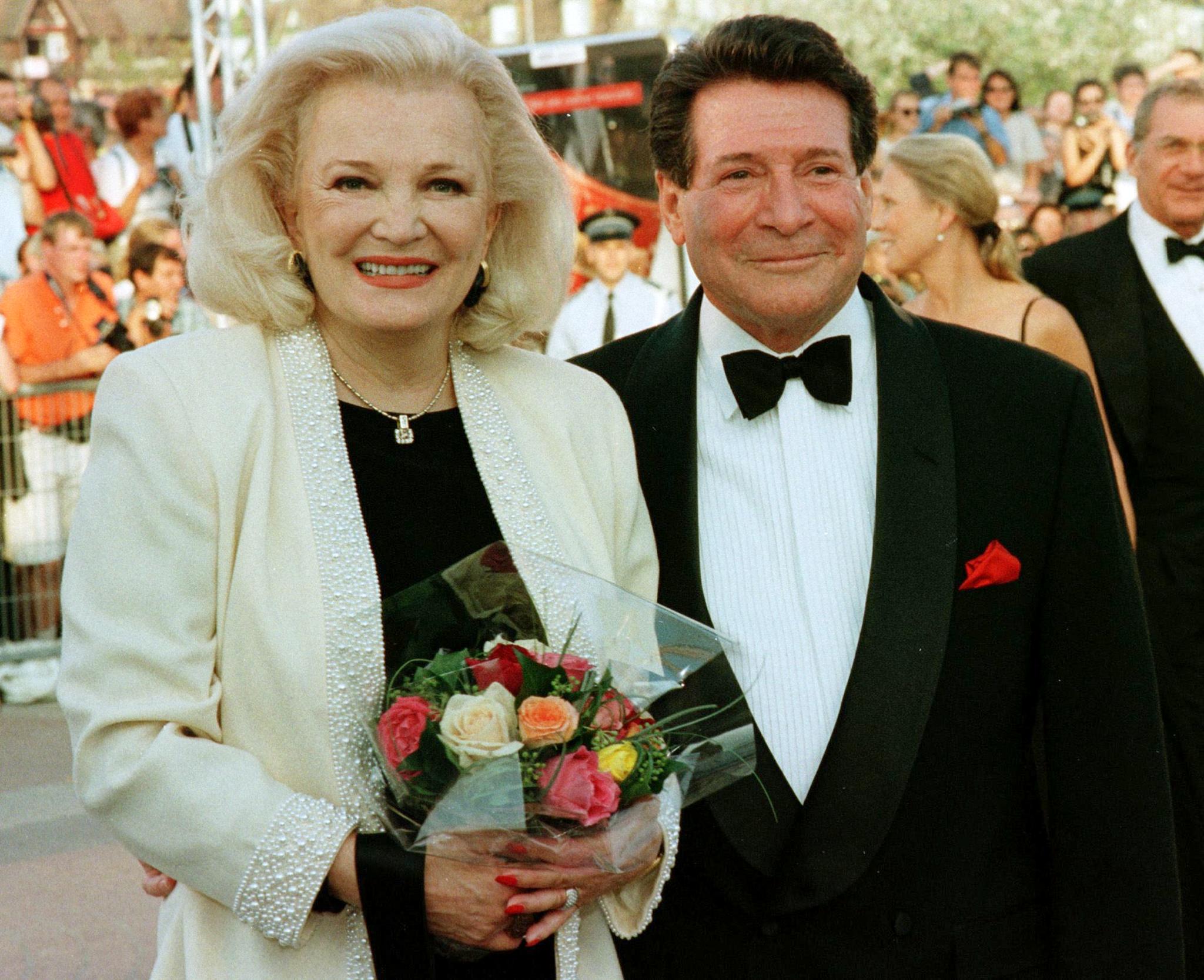 Gena Rowlands and Robert Forrest at the 25th American Film Festival in 1999 | Source: Getty Images