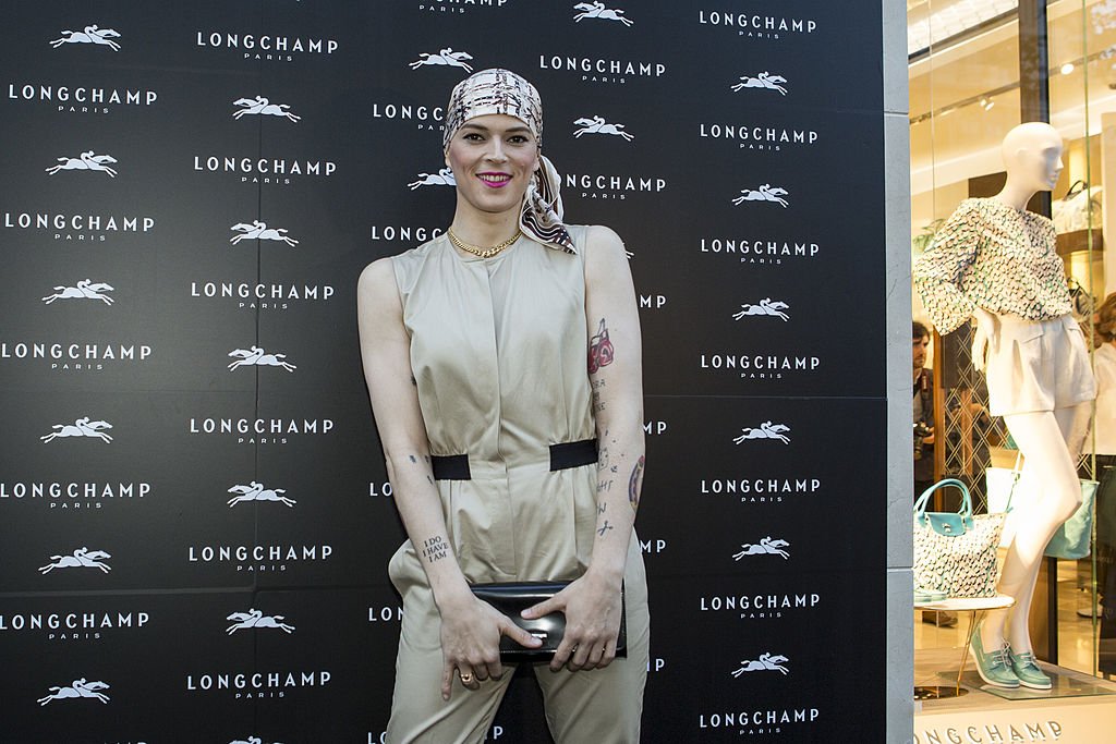 Bimba asistió a la inauguración de la tienda Longchamp en el Passeig de Gracia. | Fuente: Getty Images 