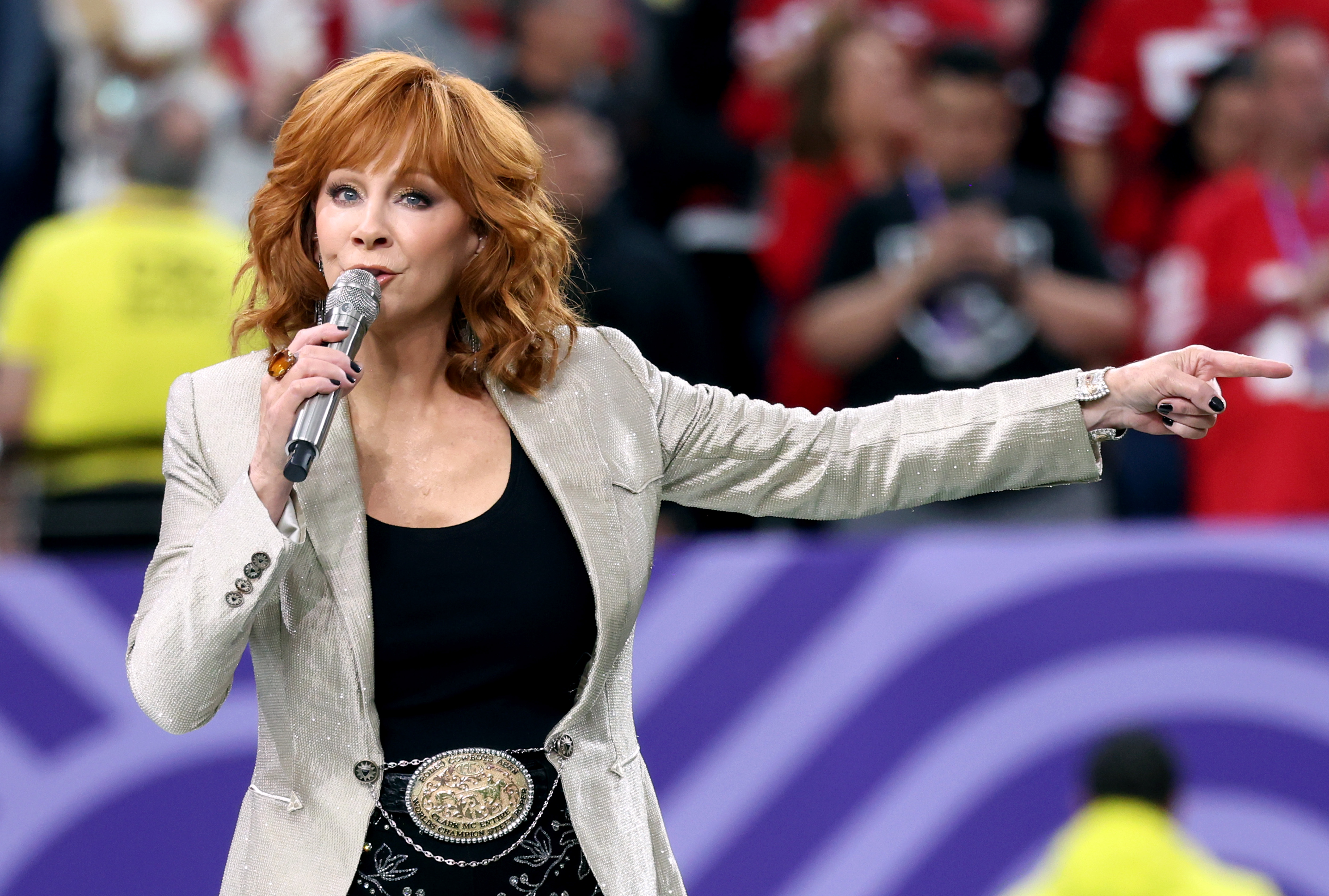 Reba McEntire performing the national anthem at the Super Bowl in 2024. | Source: Getty Images