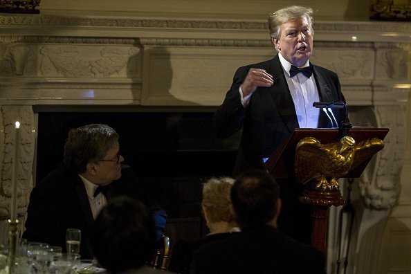 U.S. President Donald Trump speaks during the Governors Ball on Sunday, Feb. 24, 2019 | Photo: Getty Image