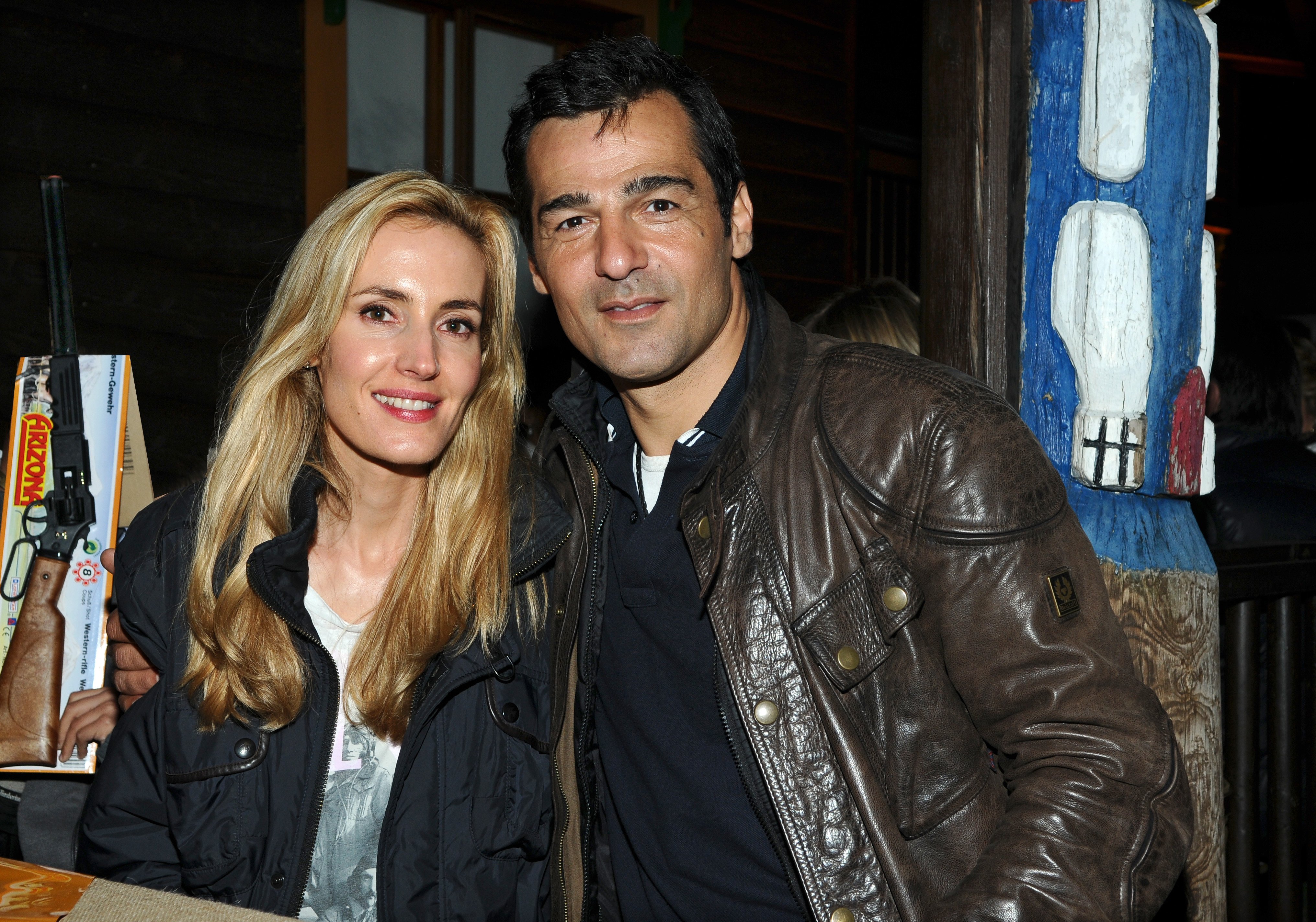 Erol Sander, Schauspieler, mit Ehefrau Caroline Godet - 26.06.2011 | Quelle: Getty Images