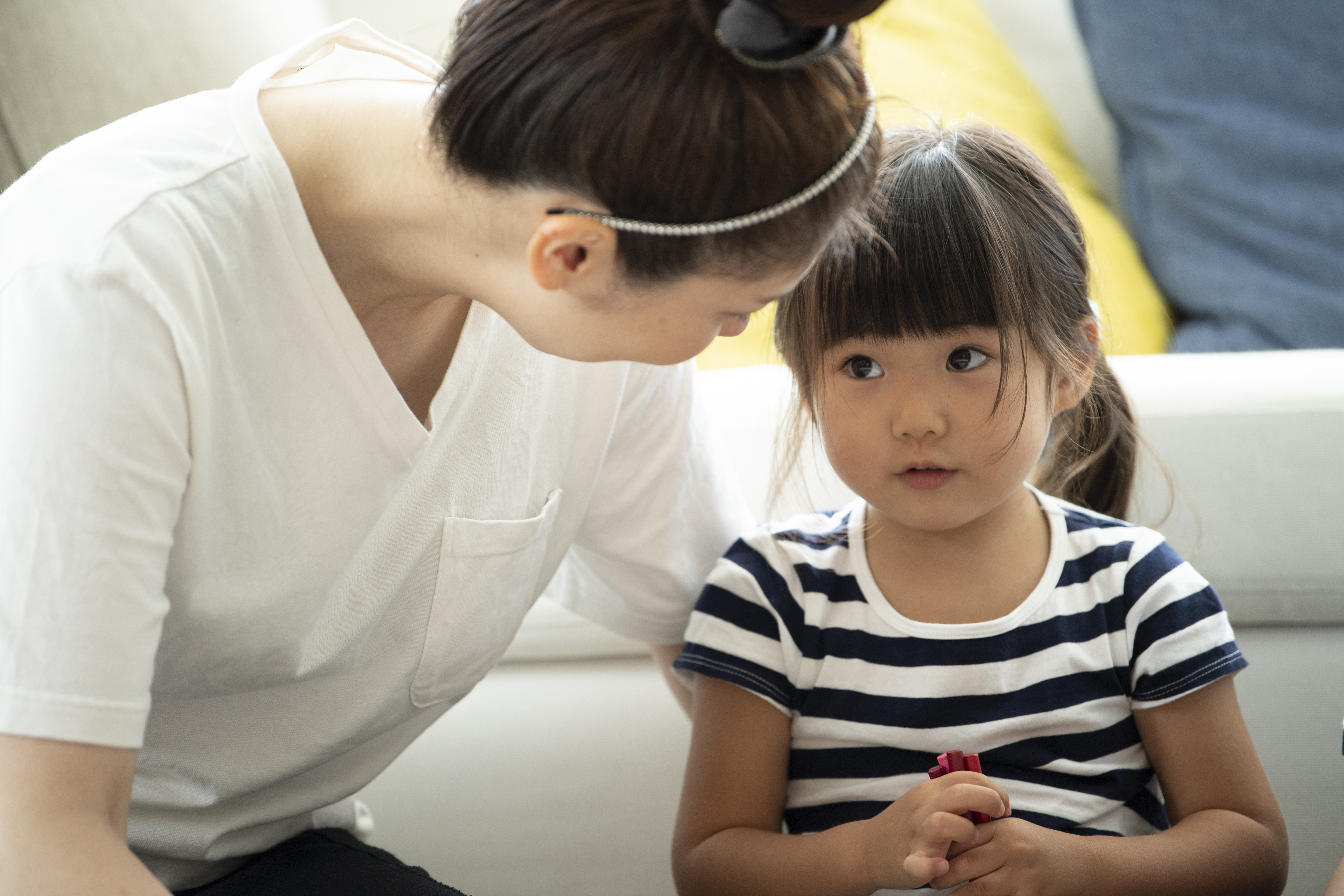 Mother and daughter are looking at each other | Source: Getty Images