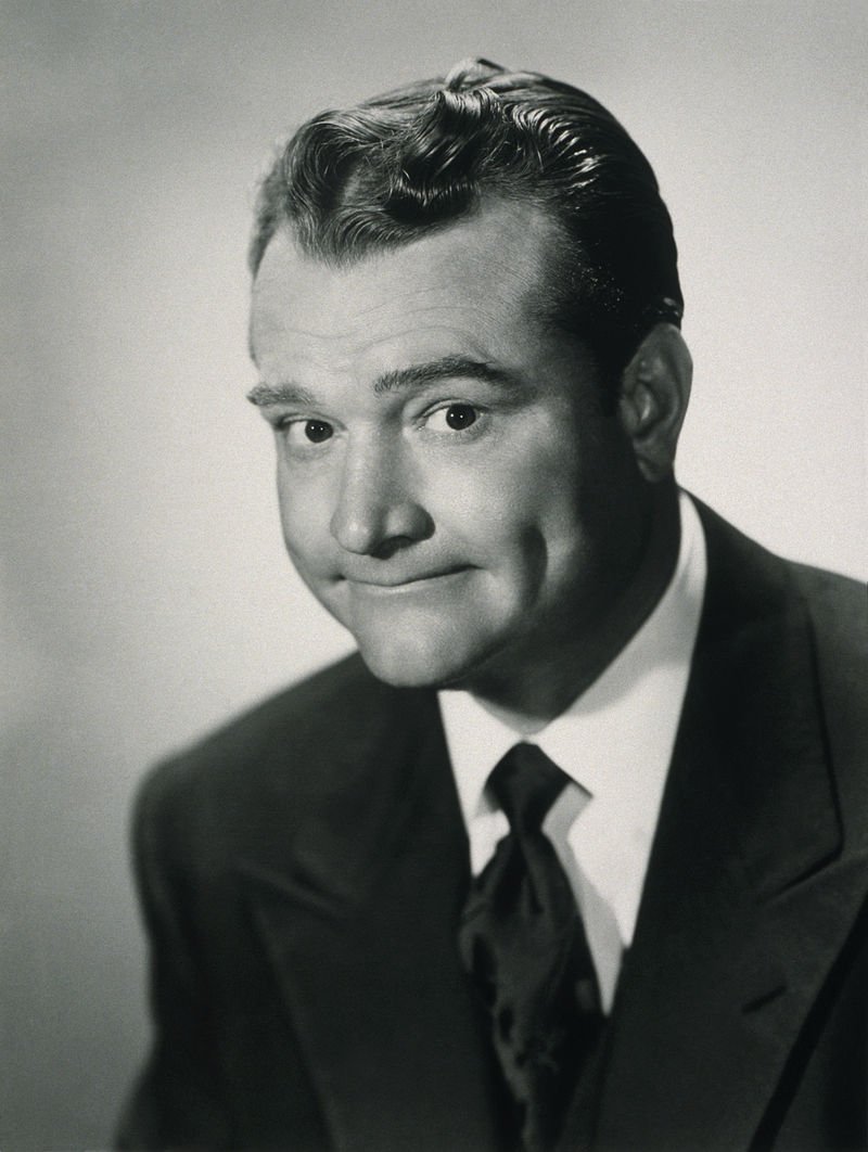 A portrait photograph of Red Skelton, circa 1960s. | Photo: Wikimedia Commons