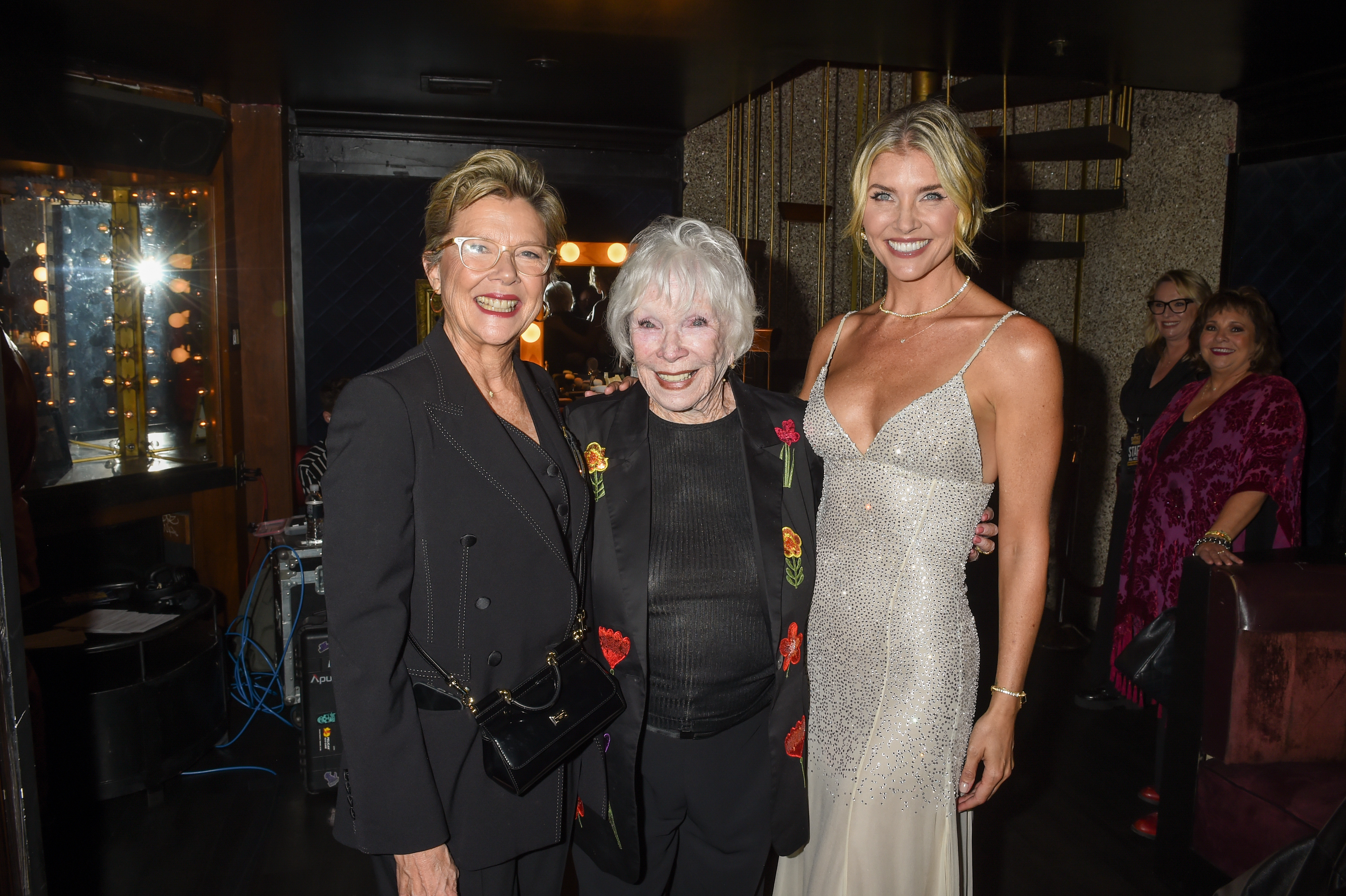 Annette Bening, Shirley MacLaine, and Amanda Kloots at the 2023 Industry Dance Awards on October 18, 2023, in Los Angeles, California. | Source: Getty Images