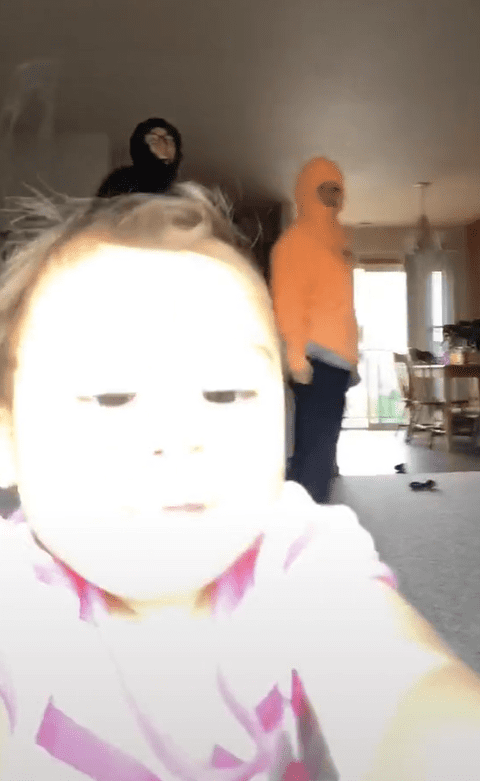 Brianna's daughter stealing the phone. | Photo: TikTok/kalynnbrianna