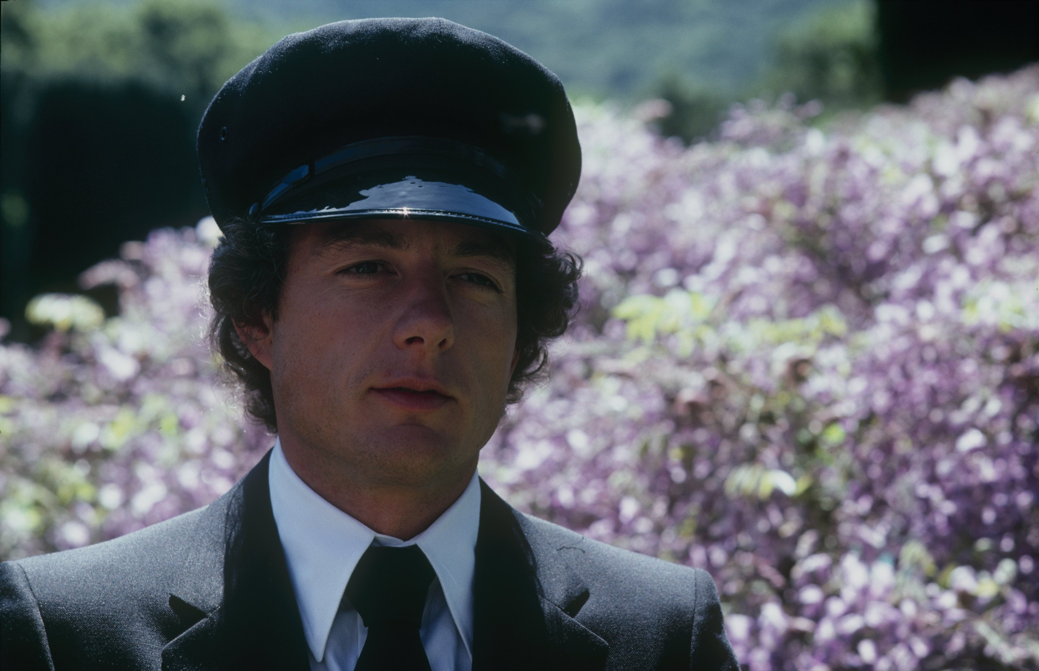 Wayne Northrop filming "Dynasty" in 1981. | Source: Getty Images