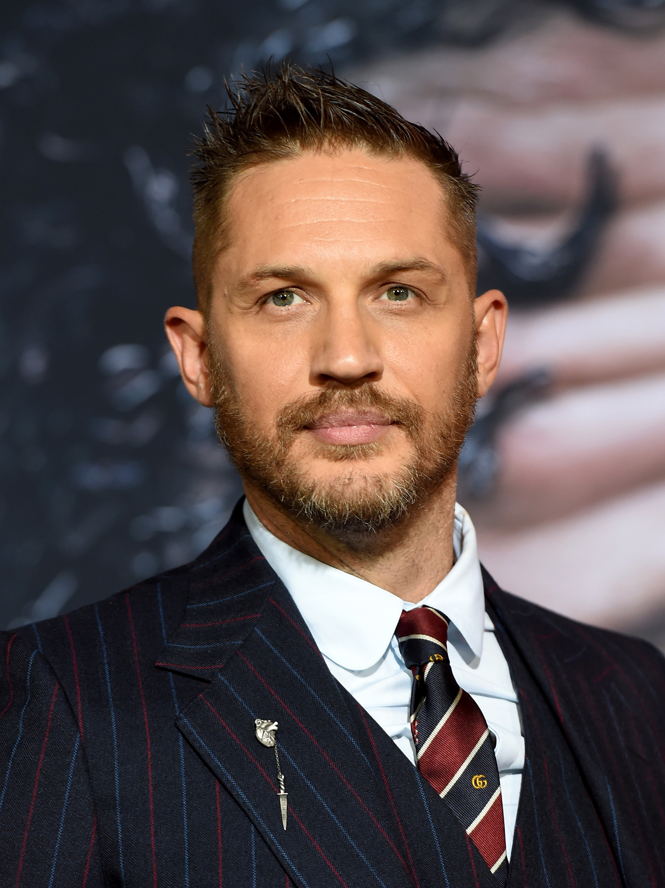 Tom Hardy arrives at the premiere of "Venom," 2018 | Source: Getty Images