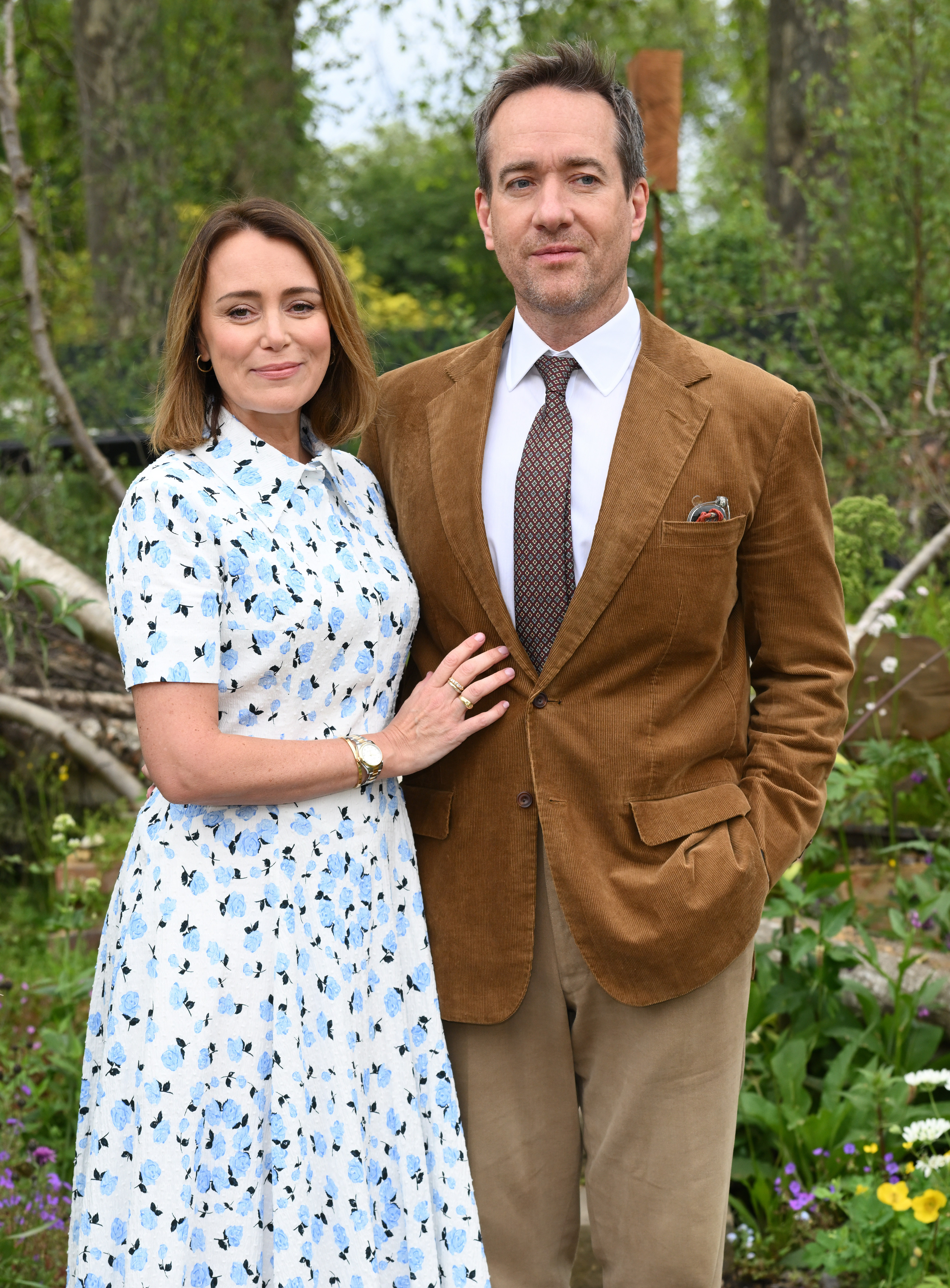 Keeley Hawes and Matthew Macfadyen attend the 2023 Chelsea Flower Show at Royal Hospital Chelsea on May 22, 2023, in London, England. | Source: Getty Images