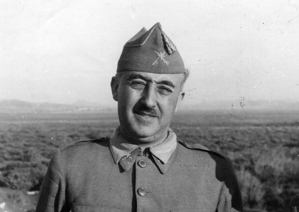 El dictador militar español General Francisco Franco, el 27 de agosto de 1937. | Foto: Getty Images