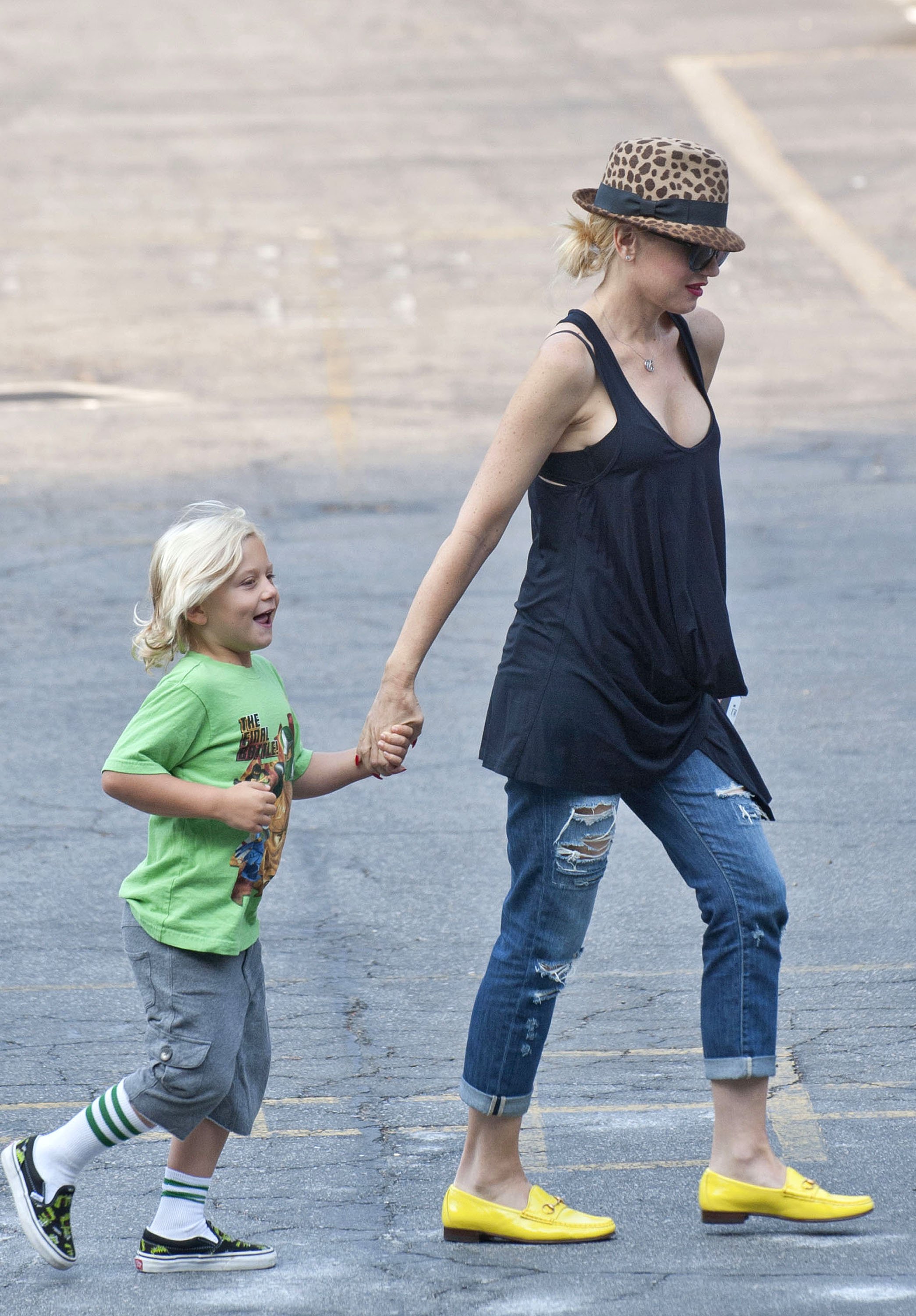 Gwen Stefani and Zuma Rossdale seen on September 11, 2013, in Los Angeles, California | Source: Getty Images