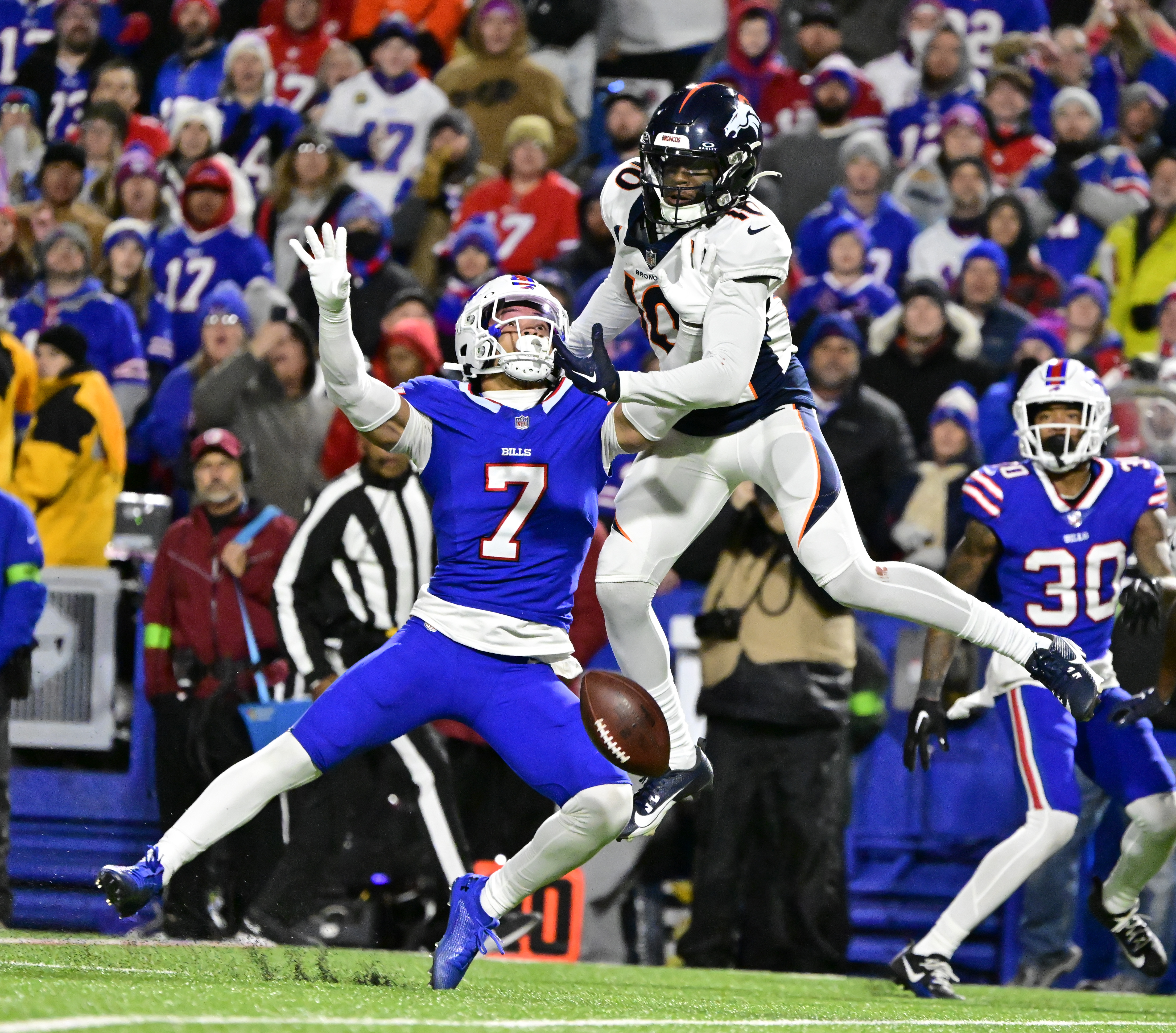 Buffalo Bills and Denver Broncos | Source: Getty Images