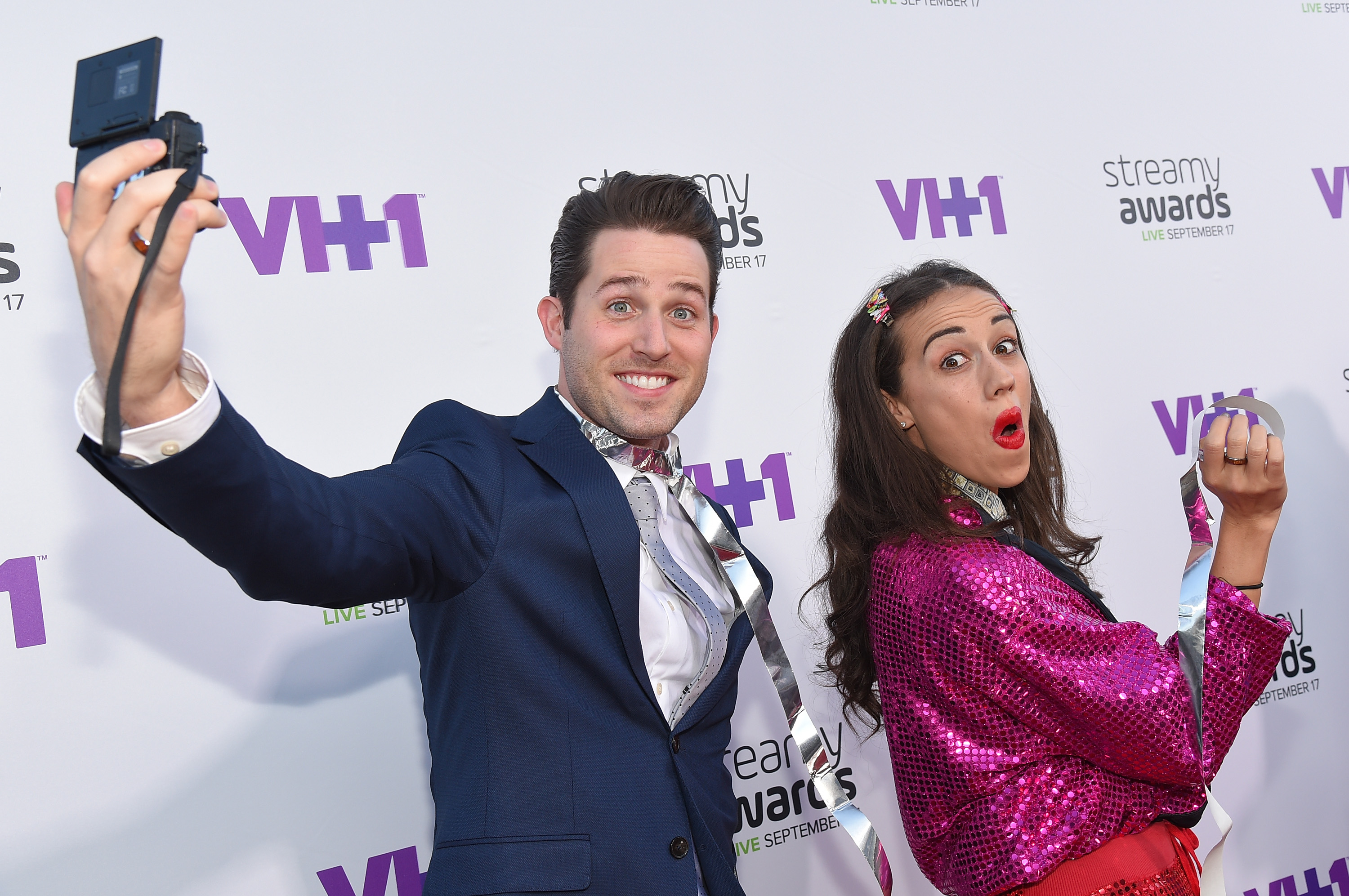 Joshua David Evans and Colleen Ballinger, a.k.a Miranda Sings attends VH1's 5th Annual Streamy Awards at the Hollywood Palladium on Thursday, September 17, 2015, in Los Angeles, California. | Source: Getty Images