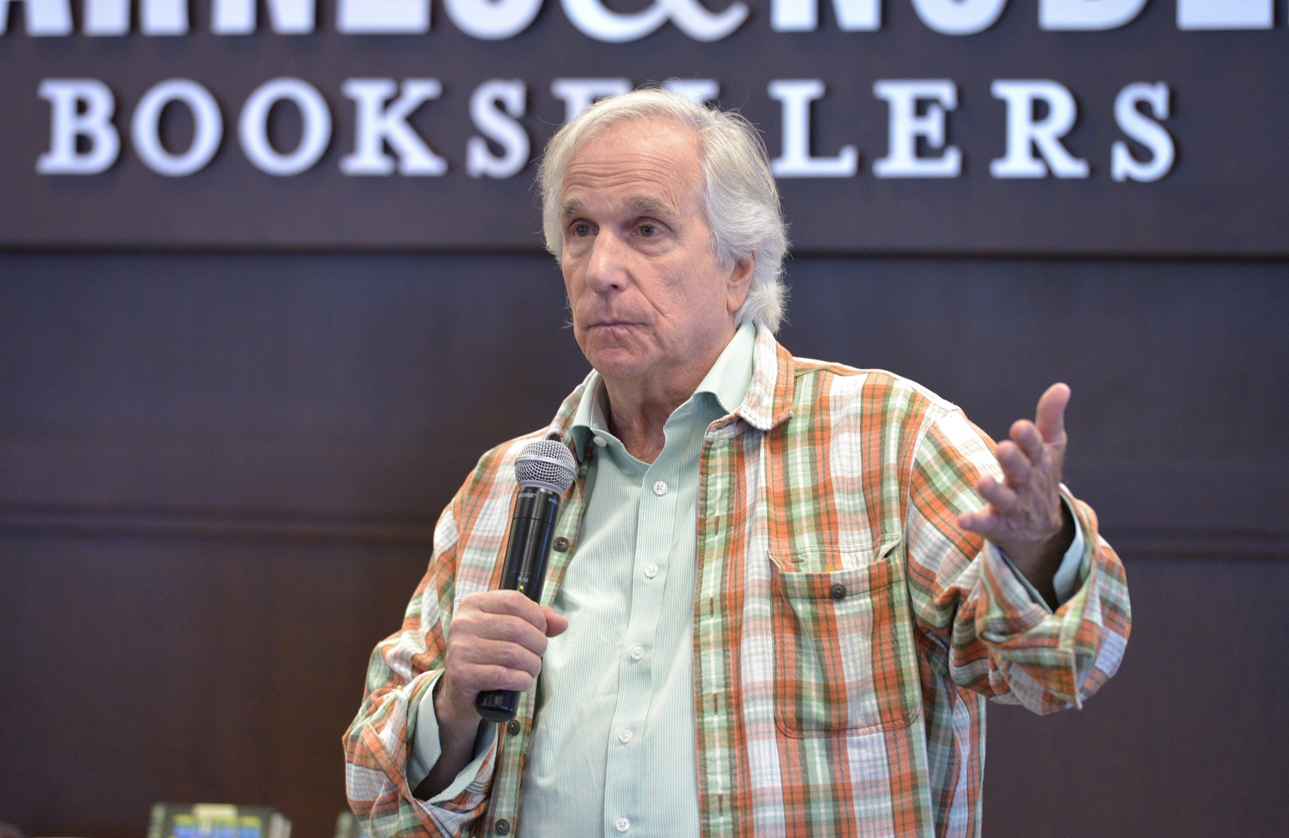 Henry Winkler attends a meet-and-greet for his and Lin Oliver's new book "Alien Superstar" at Barnes & Noble at The Grove on October 13, 2019. | Source: Getty Images