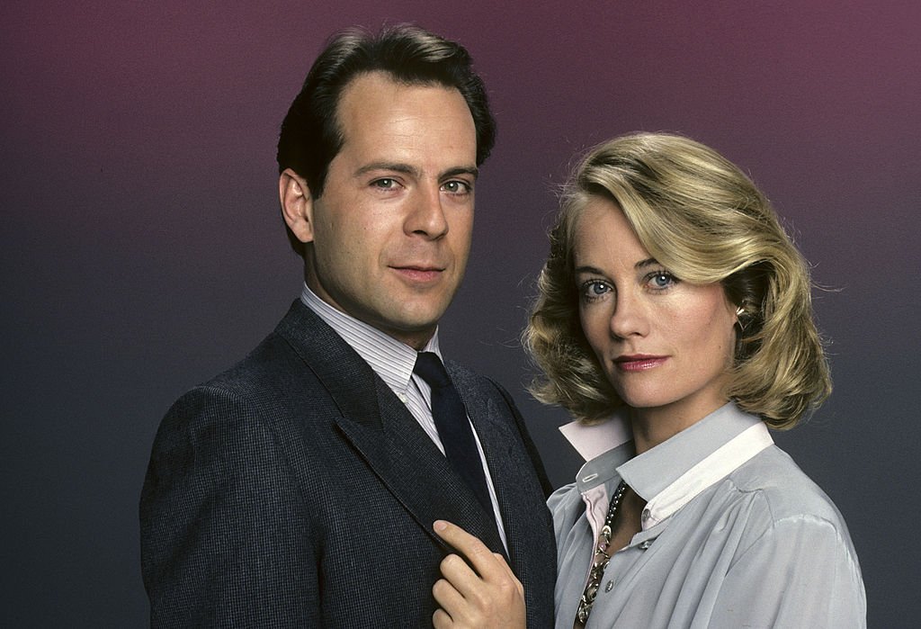 Bruce Willis and Cybill Shepherd. "Moonlighting" - Cast Gallery - Shoot Date: January 21, 1985 | Photo: GettyImages