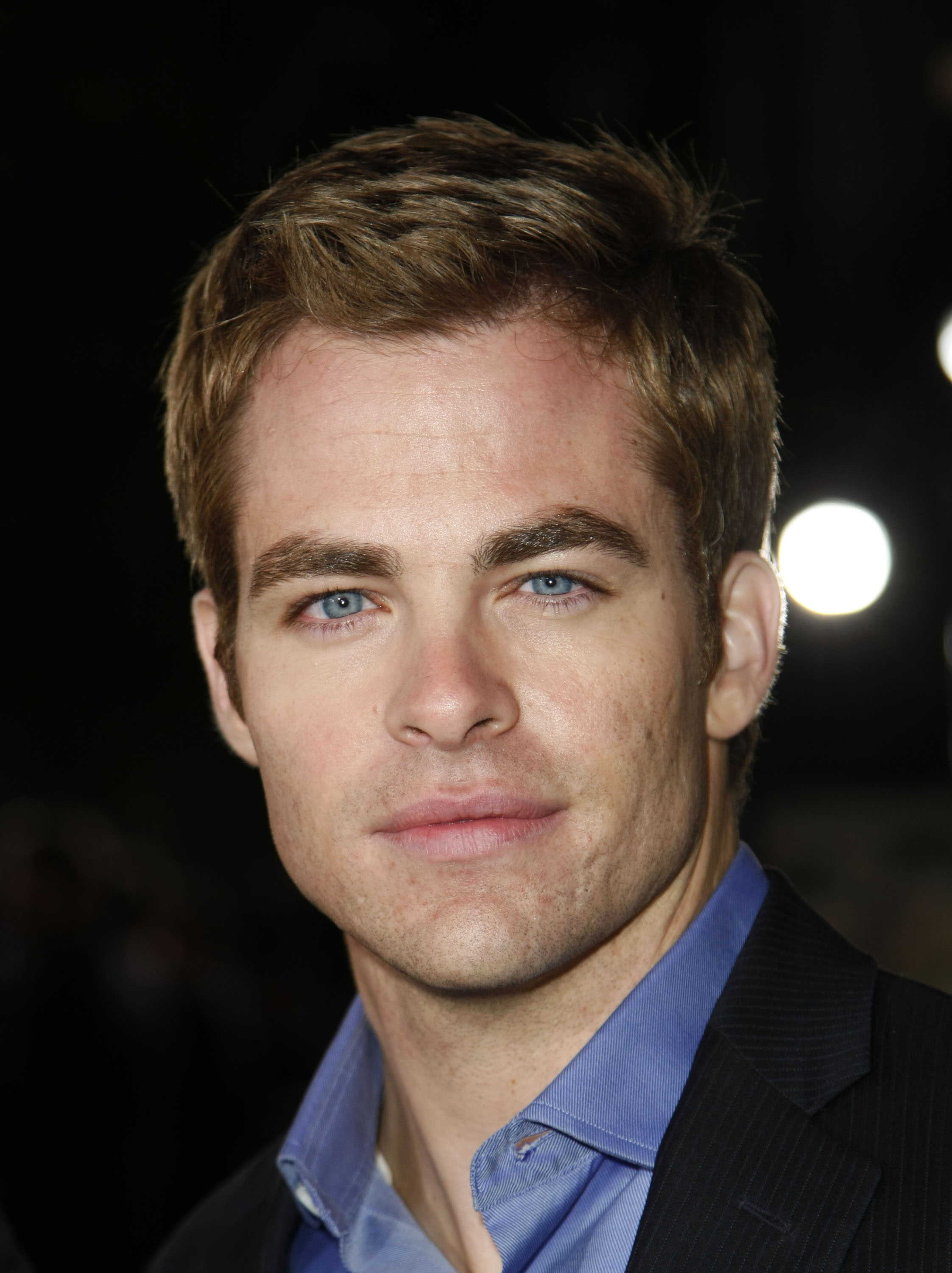 Chris Pine at the Los Angeles premiere of "Cloverfield," 2007 | Source: Getty Images