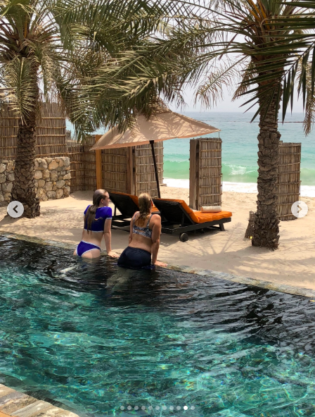 A vacation photo of Bayley Corman and Jennifer Runyon. | Source: Instagram/bayleycorman