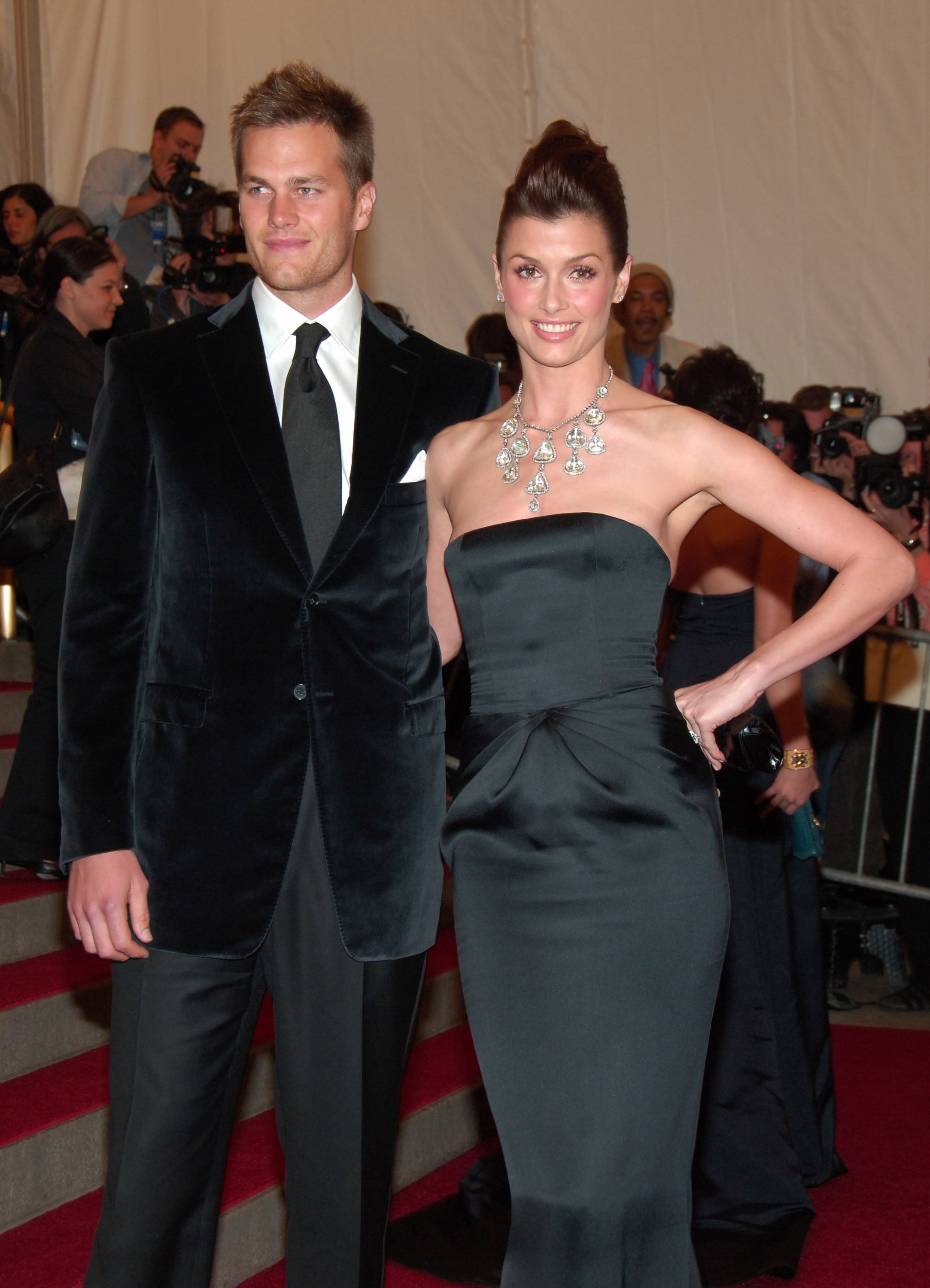 Tom Brady and Bridget Moynahan during "AngloMania" Costume Institute Gala at The Metropolitan Museum of Art - Arrivals. | Source: Getty Images