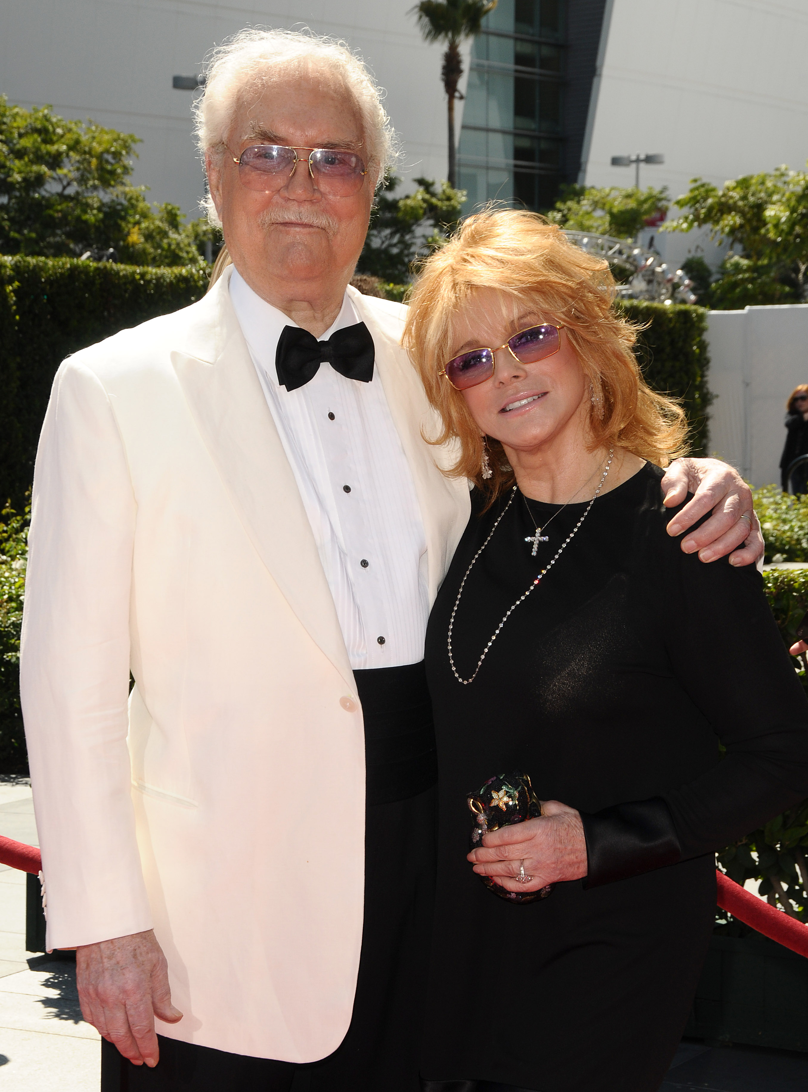 Roger Smith and Ann-Margret in Los Angeles, California on August 21, 2010. | Source: Getty Images